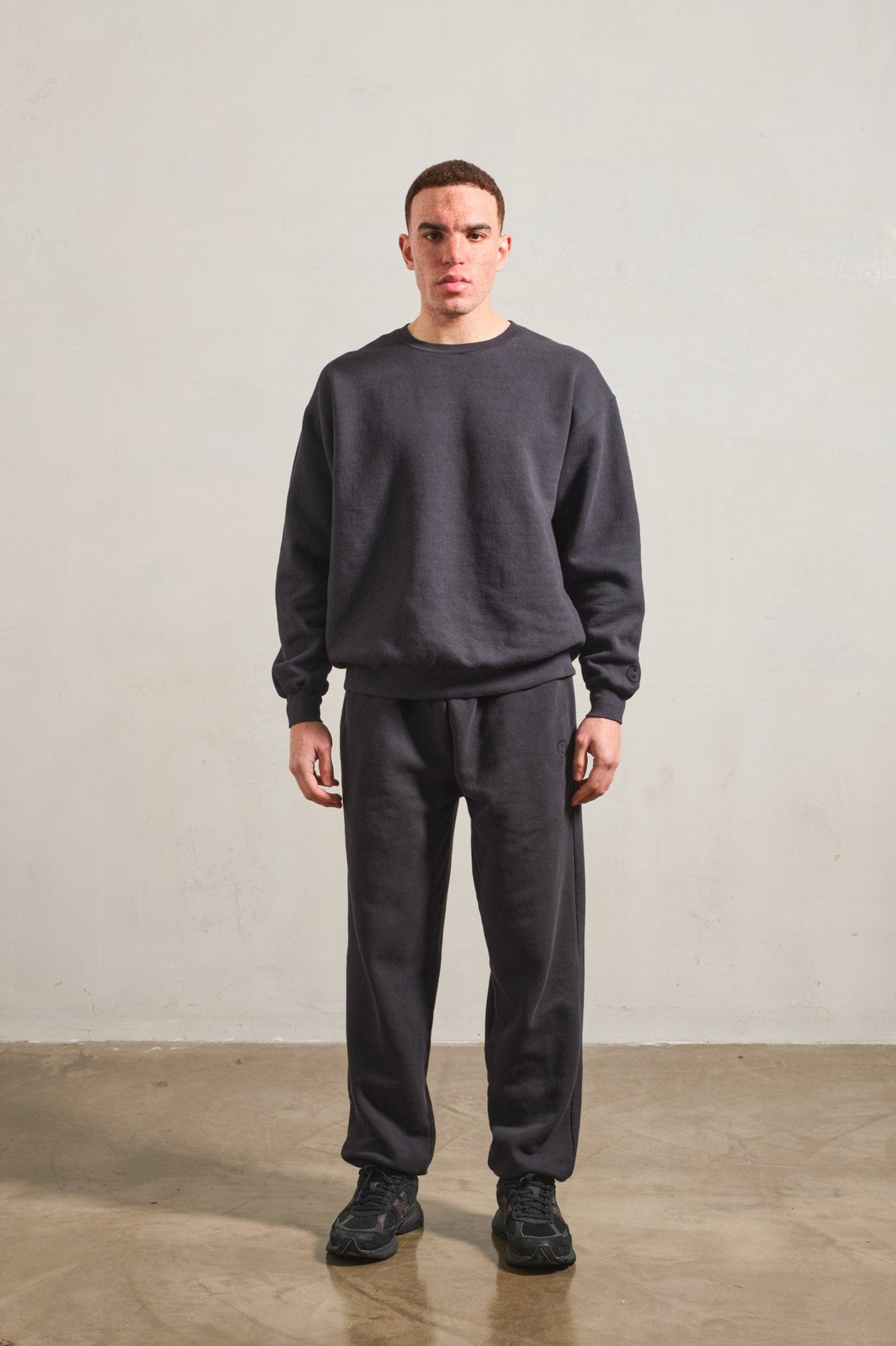 Essentials Vintage Washed Sweater & Jogger Set - Black