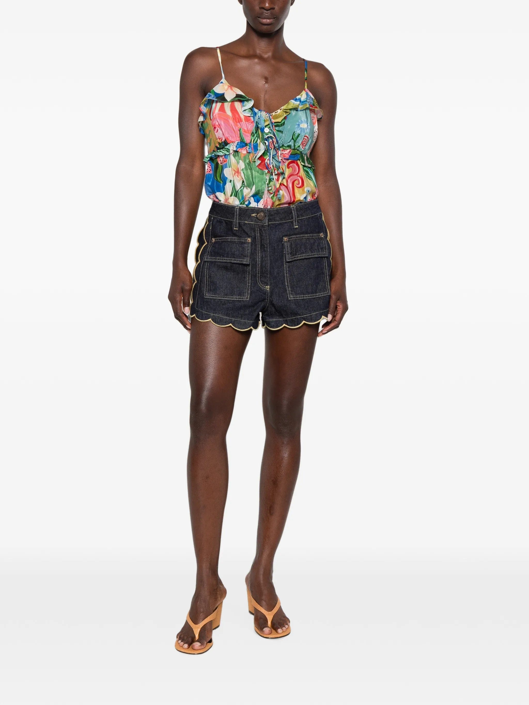 FARM Rio scalloped - edge pleated shorts