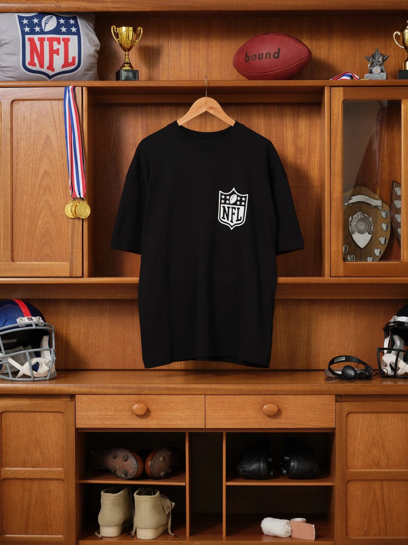 Bound x NFL T-Shirt - Black
