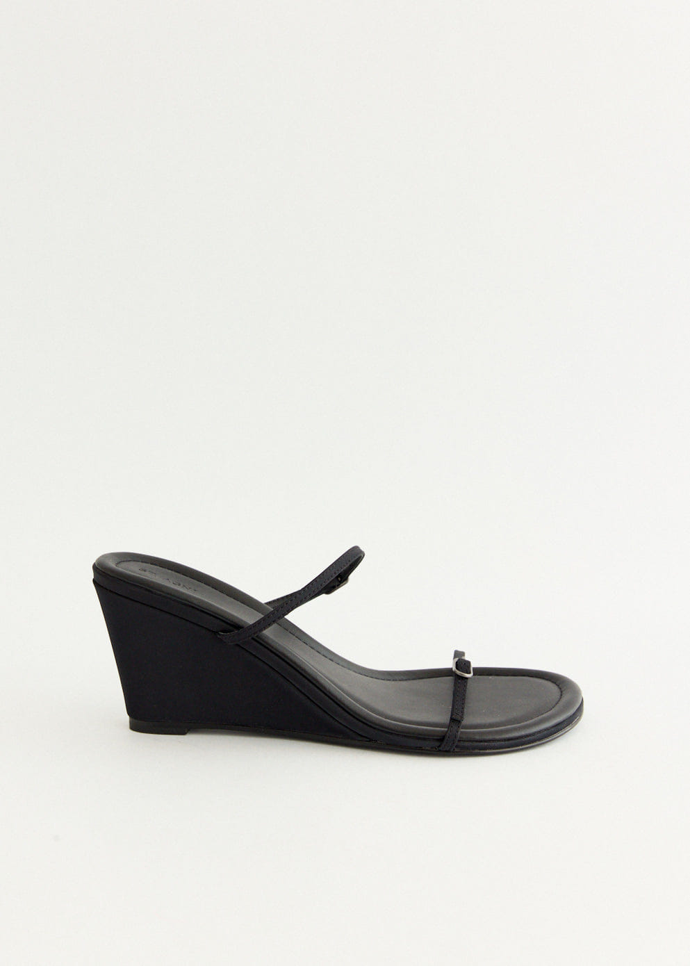 St Agni Petit Belt Detail Wedge