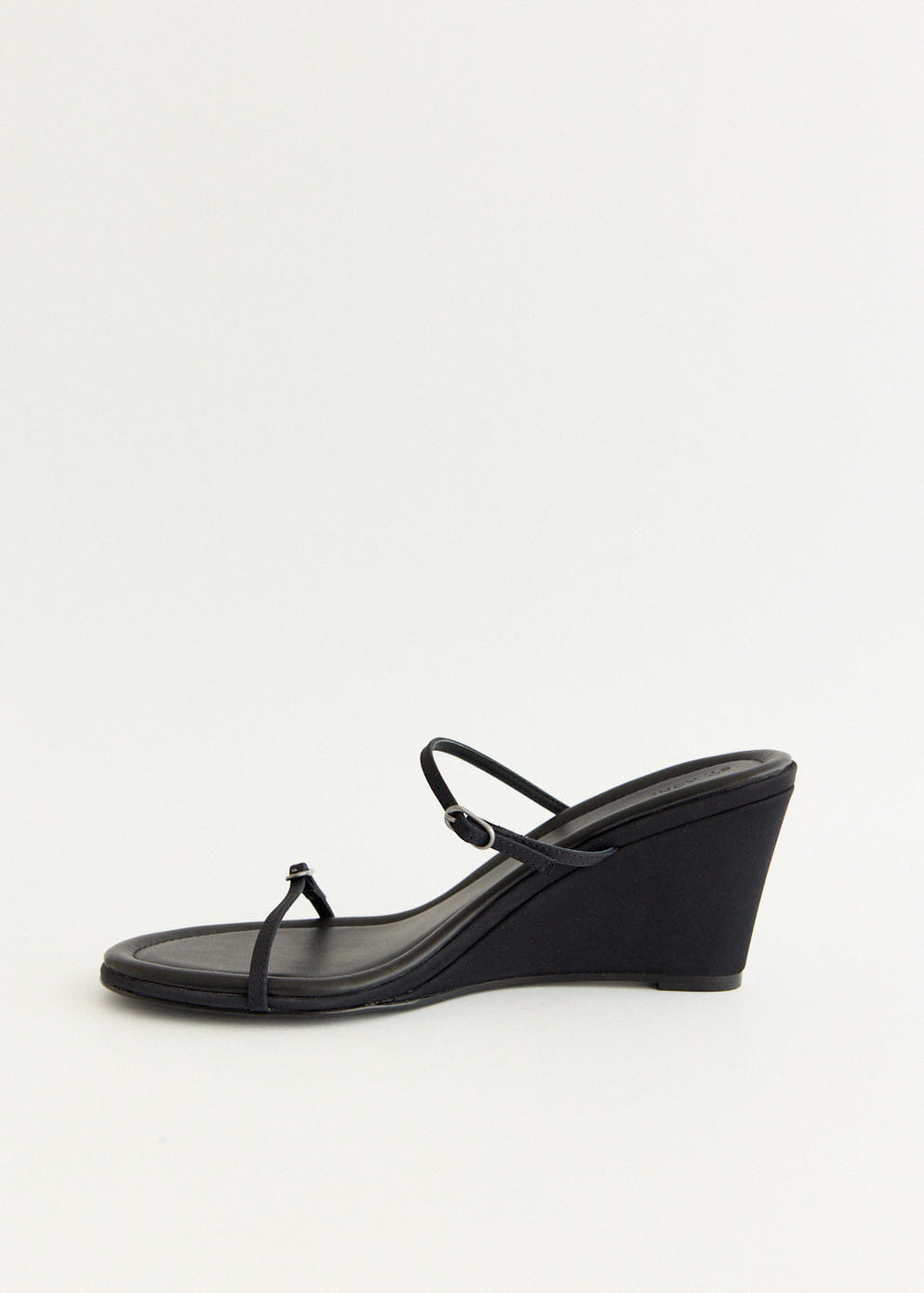 St Agni Petit Belt Detail Wedge