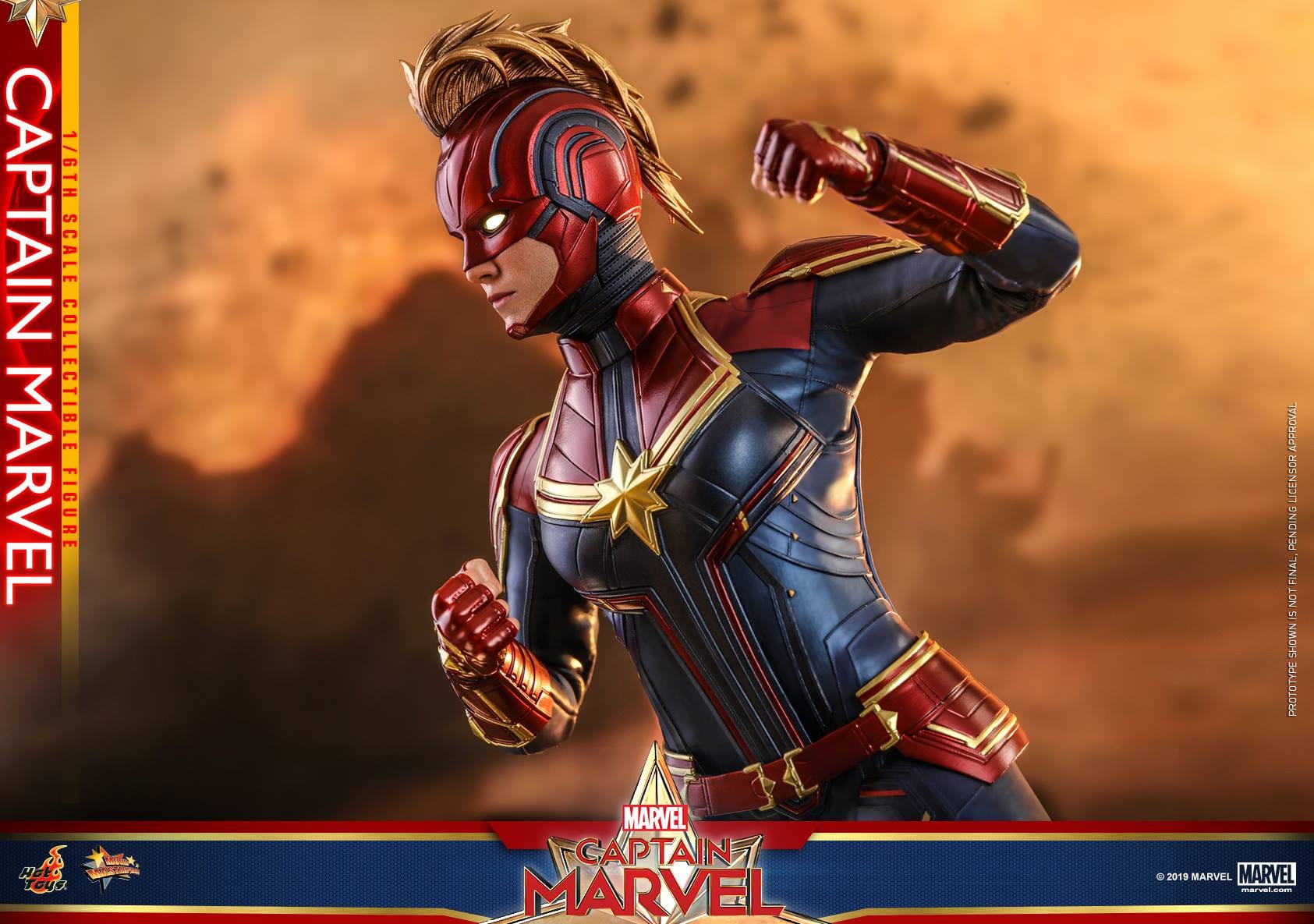 Hot Toys MMS 521 Captain Marvel