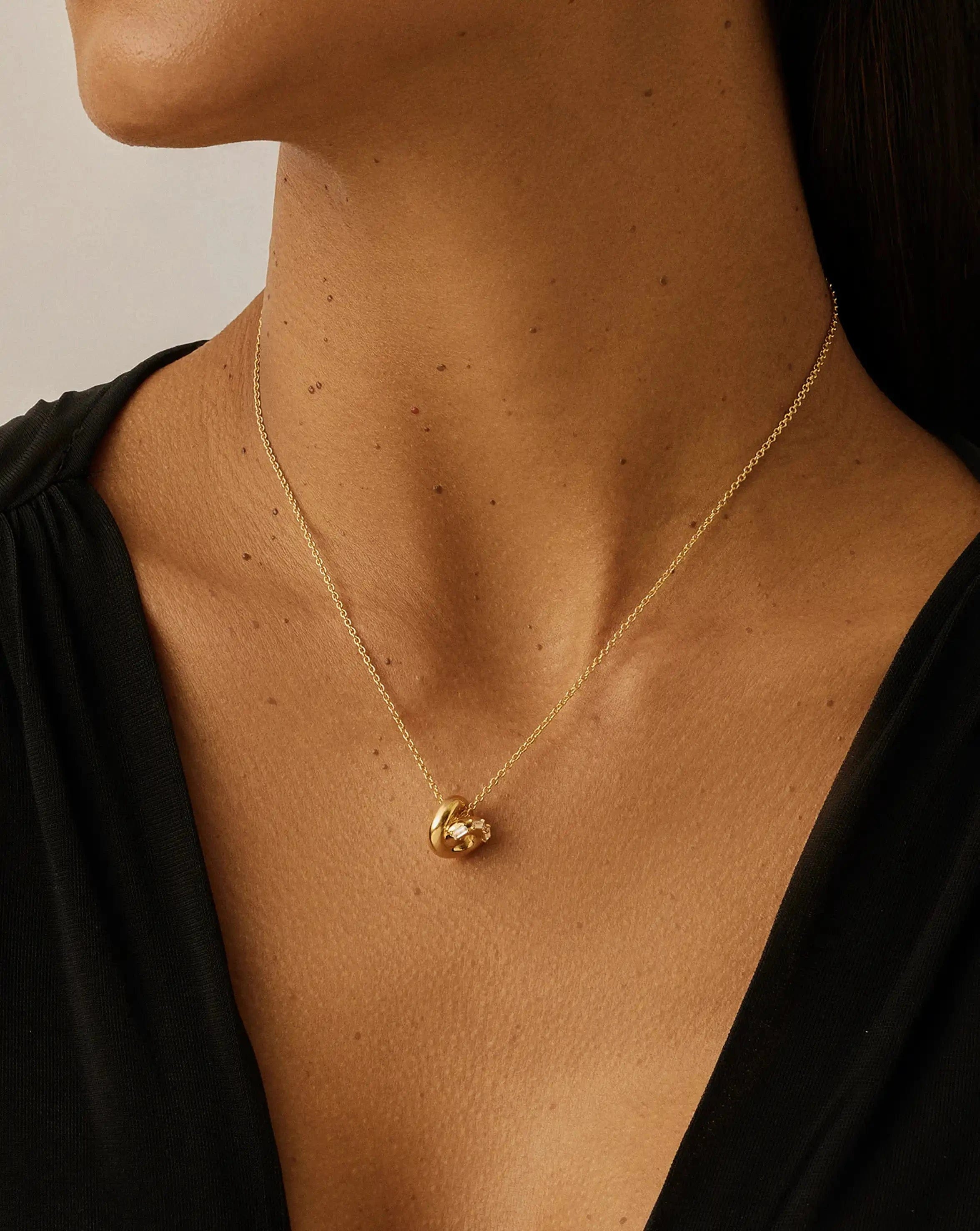 Knot Lucy Williams Pavé Knot Pendant Necklace | 18ct Gold Plated