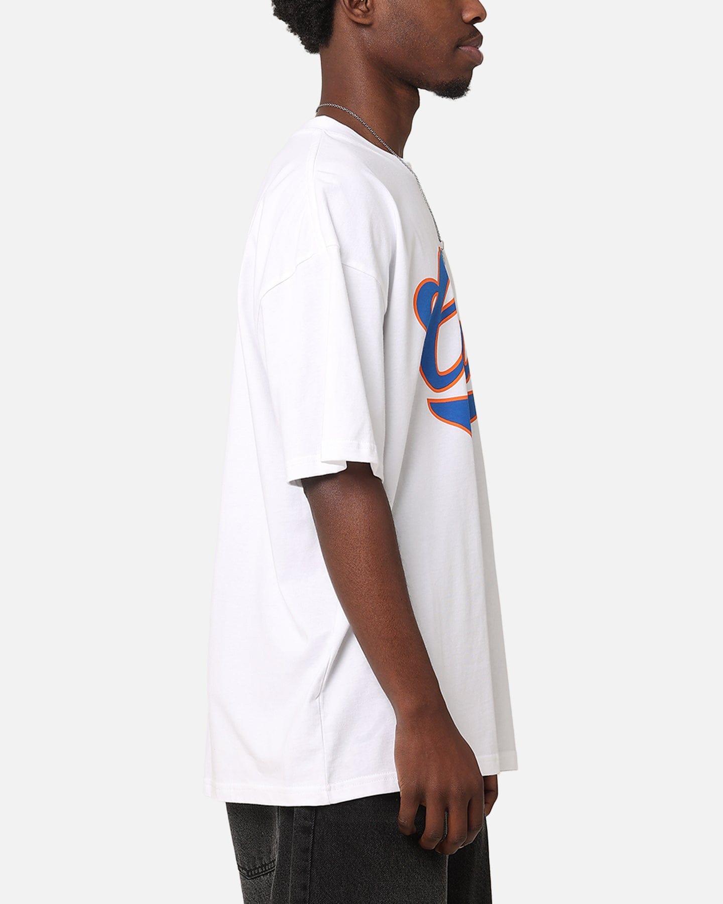 Carre Team Script T - Shirt White