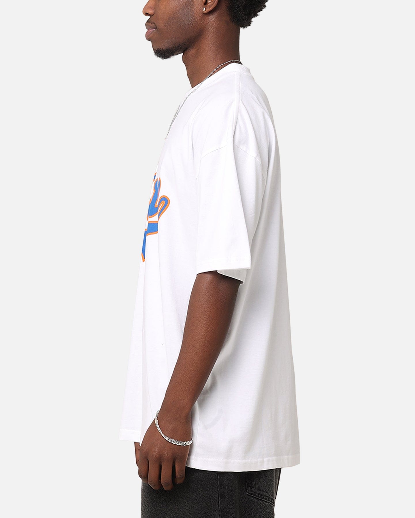 Carre Team Script T - Shirt White