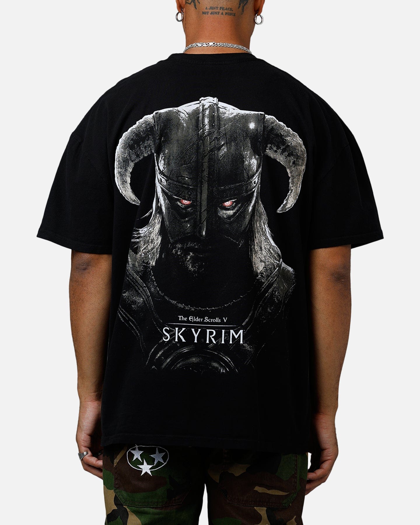 73studio x The Elder Scrolls V: Skyrim '11 Dragonborn Vintage T - Shirt Black