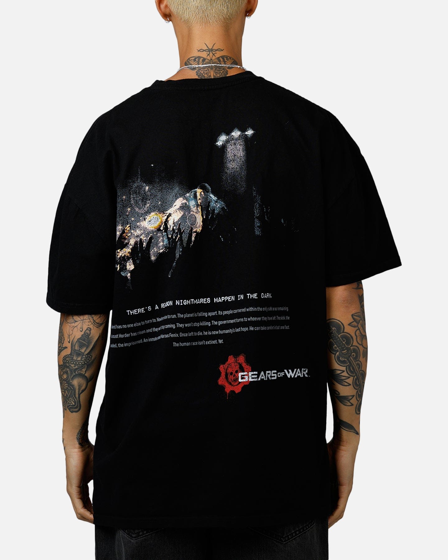 73studio x Gears Of War '06 Mad World T - Shirt Black