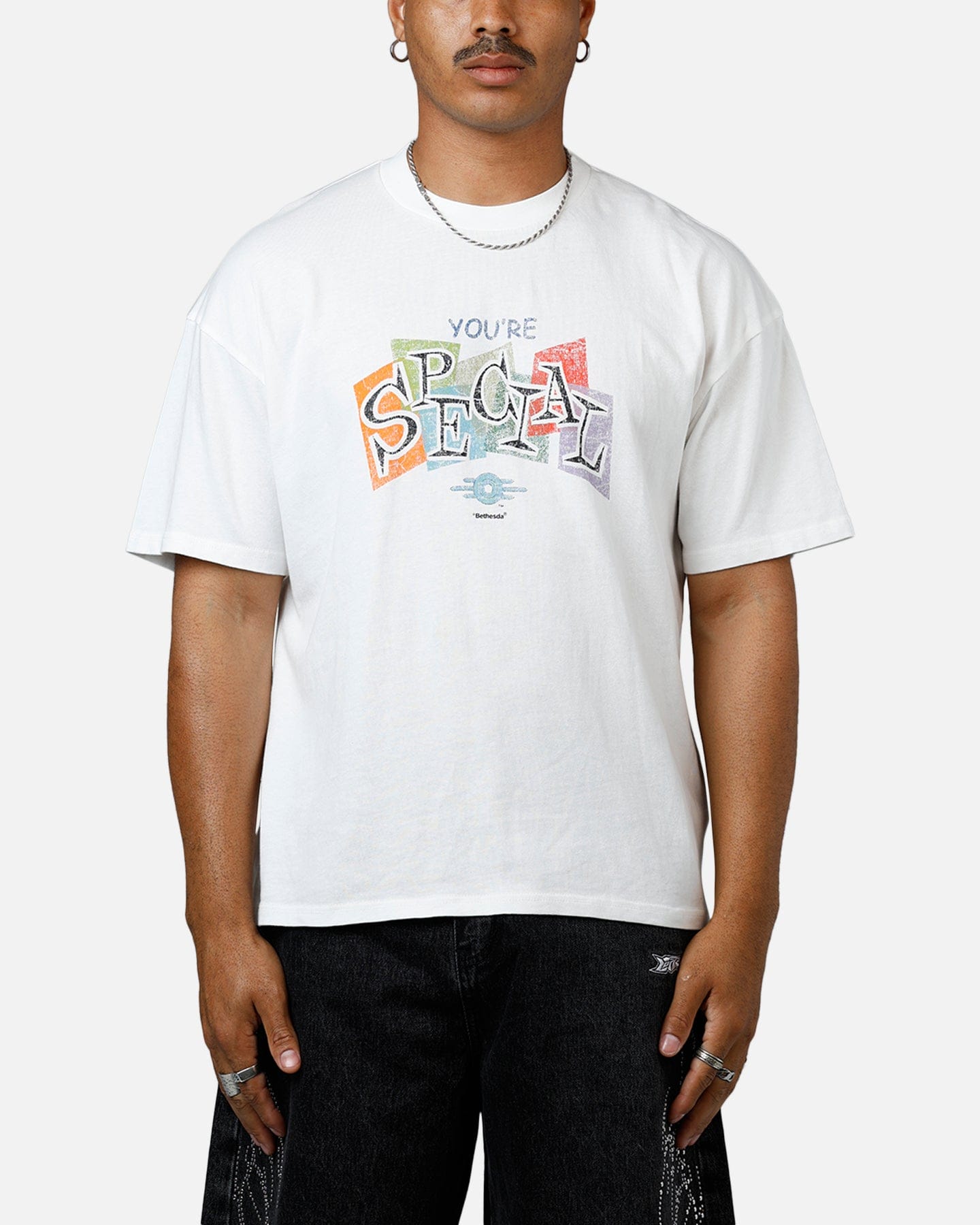 73studio x Fallout '76 S.P.E.C.I.A.L Vintage T - Shirt White