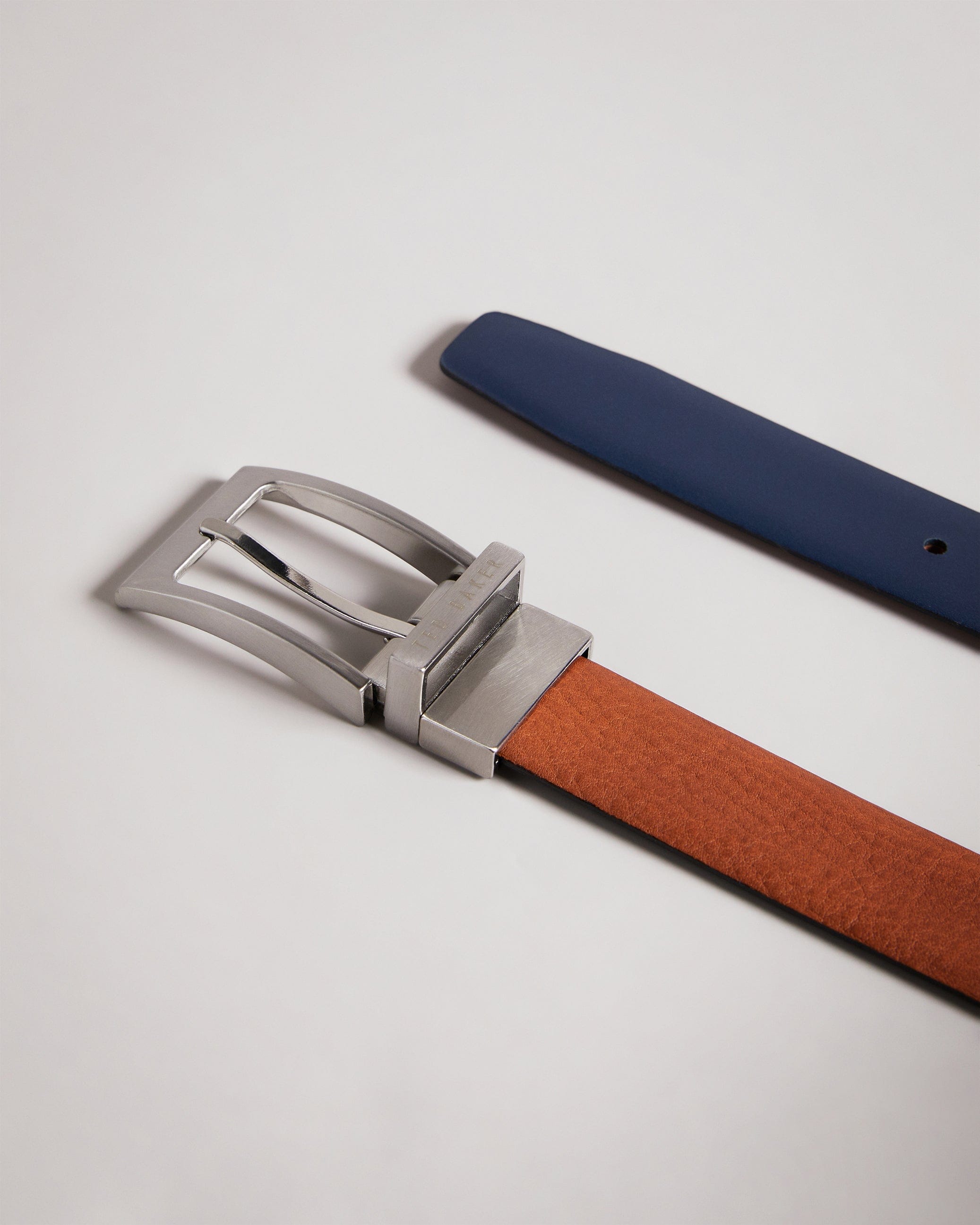 REVERSIBLE Karmer Reversible Leather Belt Tan
