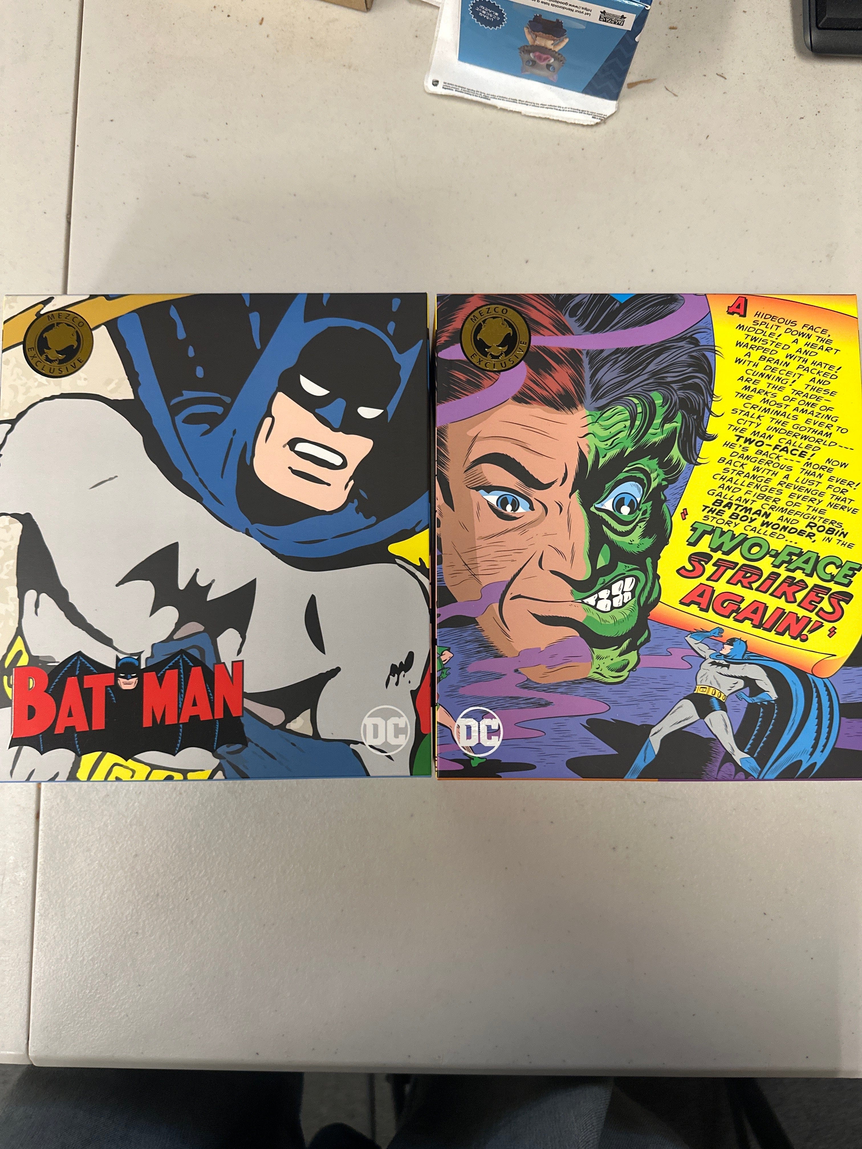 Mezco **Open Box**Mezco One 12 Batman vs Two - Face Golden Age Edition Exclusive Set Action Figure