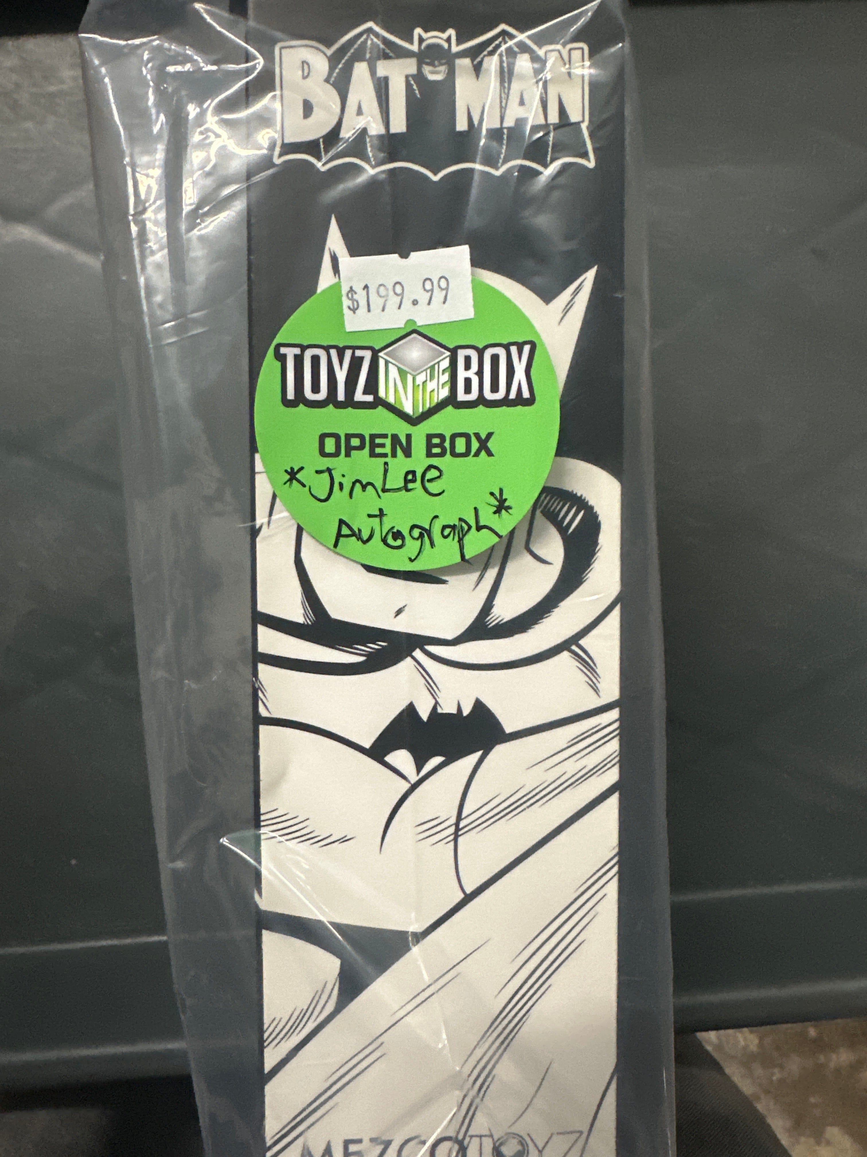 Mezco **Open Box**Mezco One 12 (Jim Lee Signed) Batman Golden Age Caped Crusader Edition Exclusive Action Figure