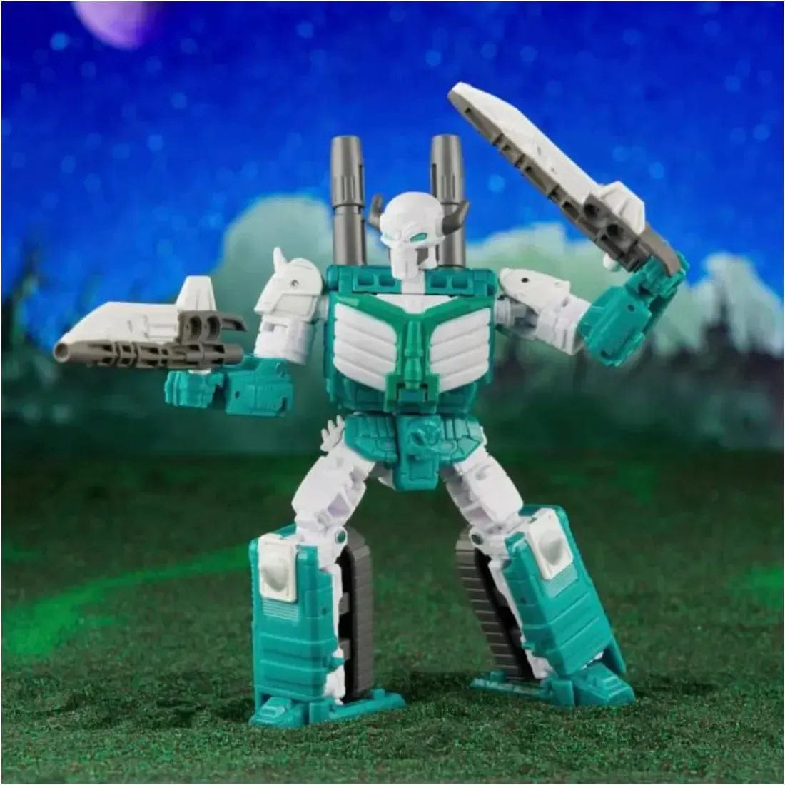 Tomy Transformers - Troop Builder Multipack Action Figure Set (Decepticon Seeker, Quintesson Trooper, G1 Universe Cybertronian Trooper & Animated Universe Autotrooper) - Tomy