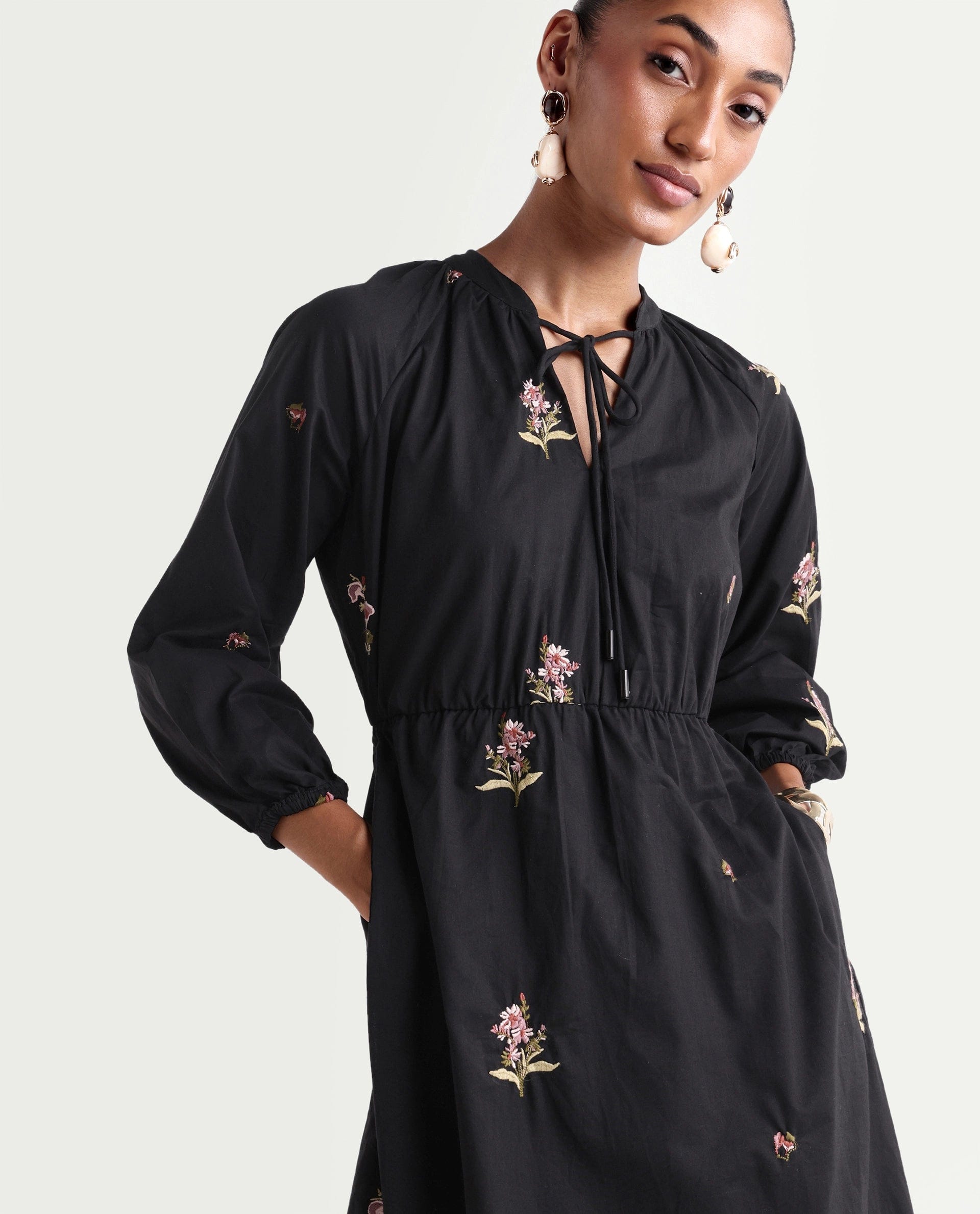Rareism Women's Cyndin Black Viscose Blend Tie - Up Fit And Flare Plain Dress