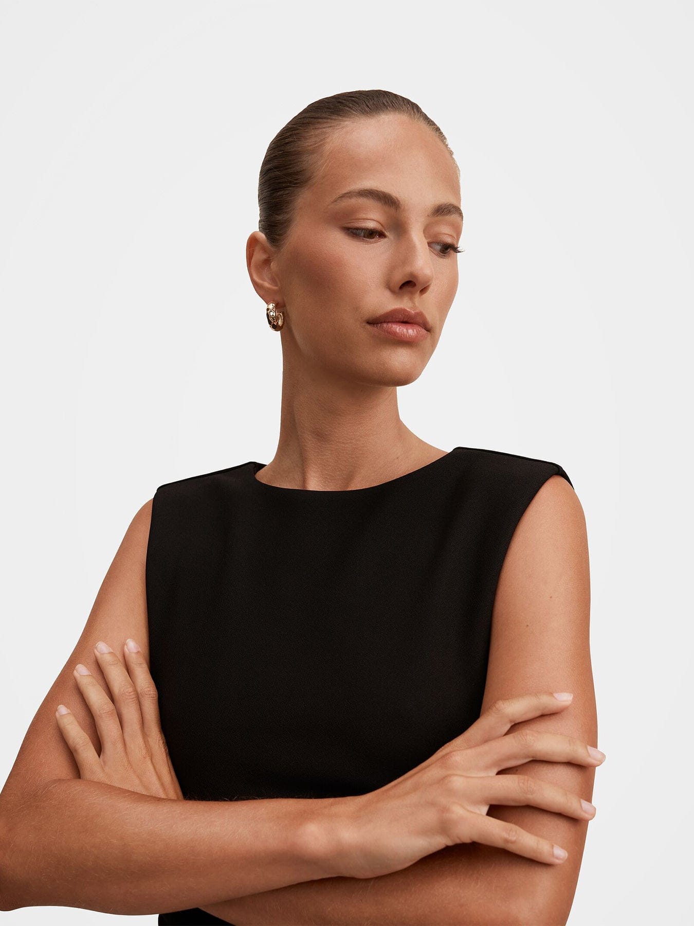 Forever New Emilia 2 - in - 1 Pleated Midi Dress Black