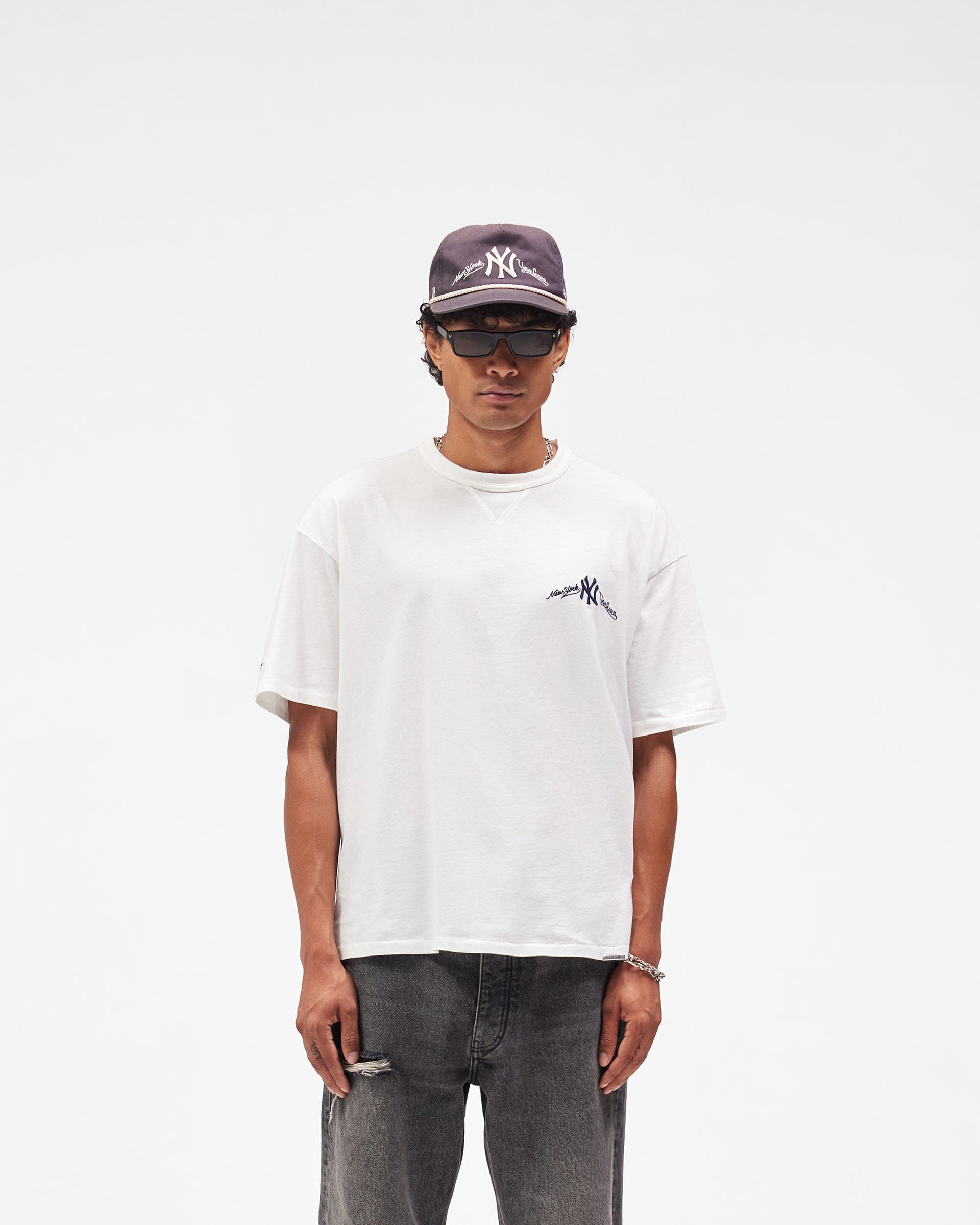 Exclusives New York Yankees x Represent T - Shirt - Flat White