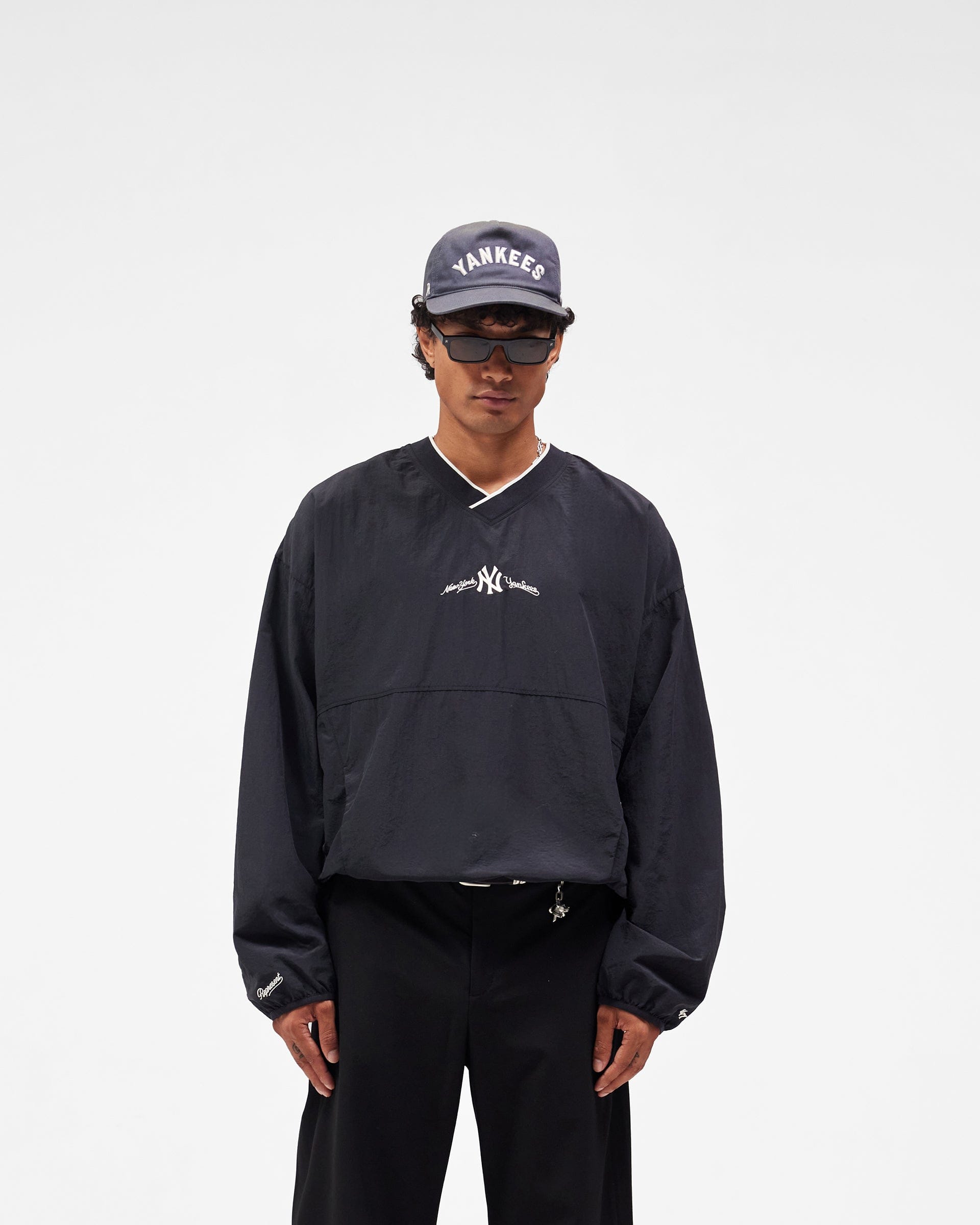 Exclusives New York Yankees x Represent Nylon Pullover - Faded Black