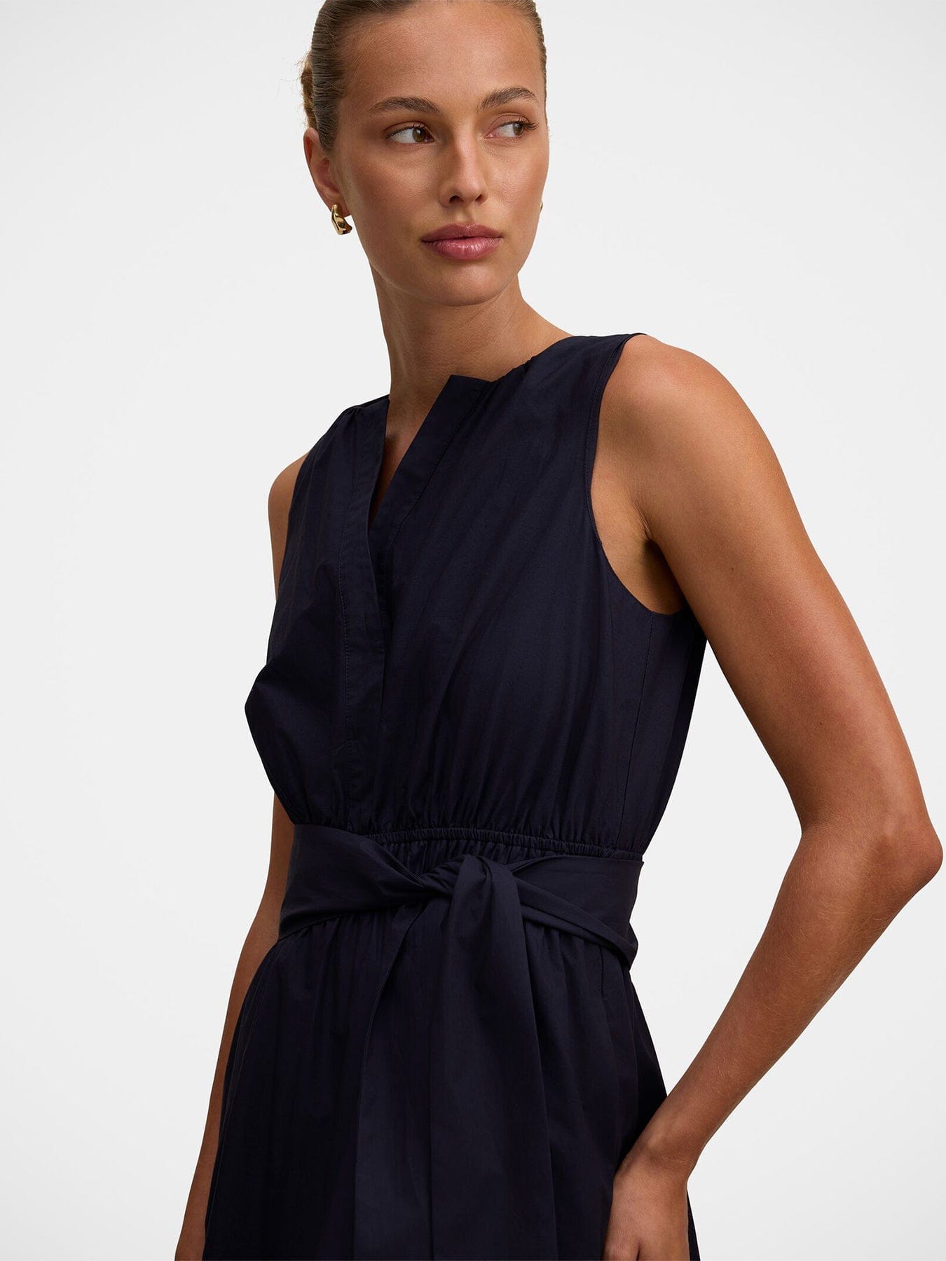Forever New Evie Sleeveless Embroidered Tie Midi Dress Blue
