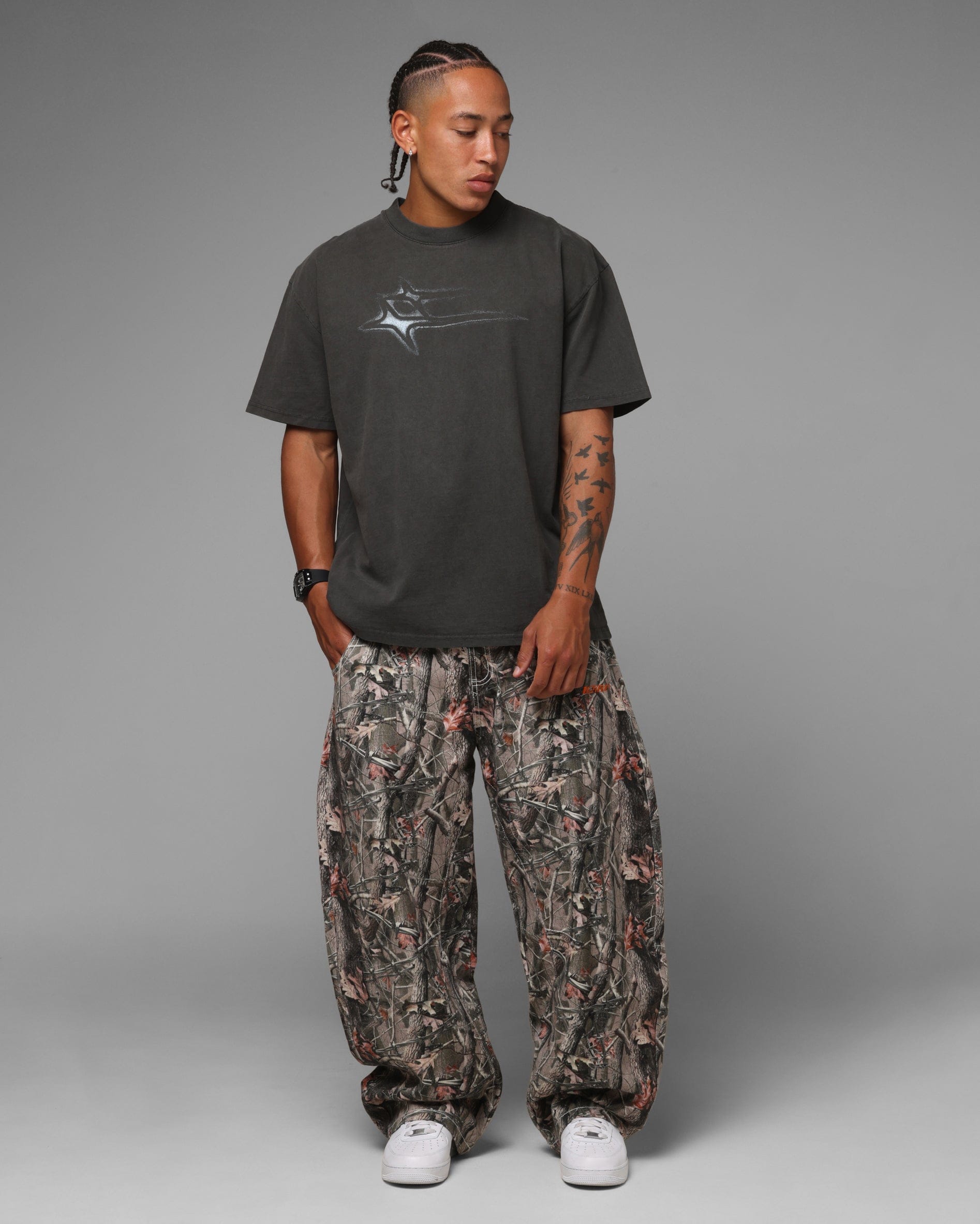 Loiter Afterimage T - Shirt Black Wash