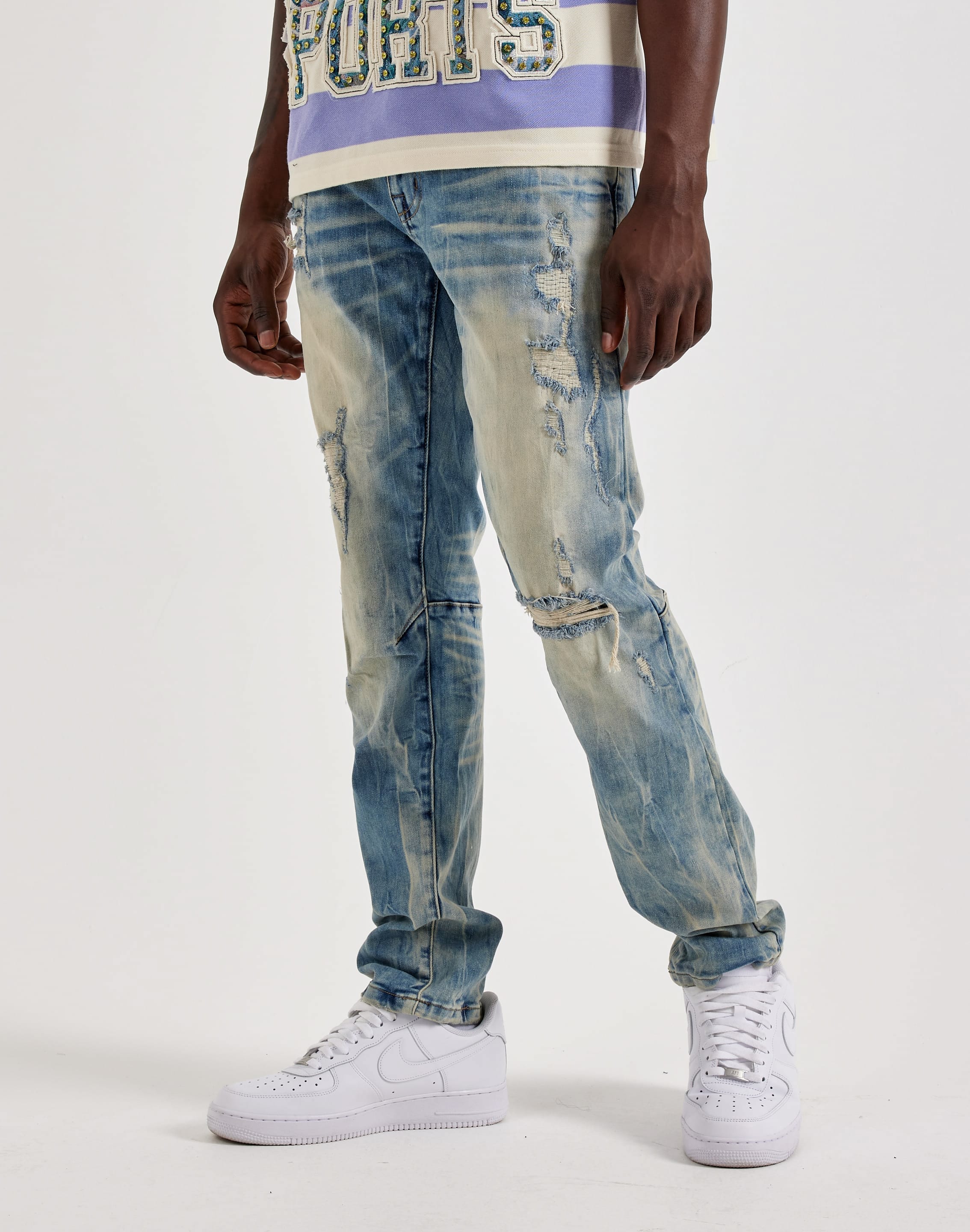 Smoke Rise Vintage Slim Knicking Distressed Denim Jeans