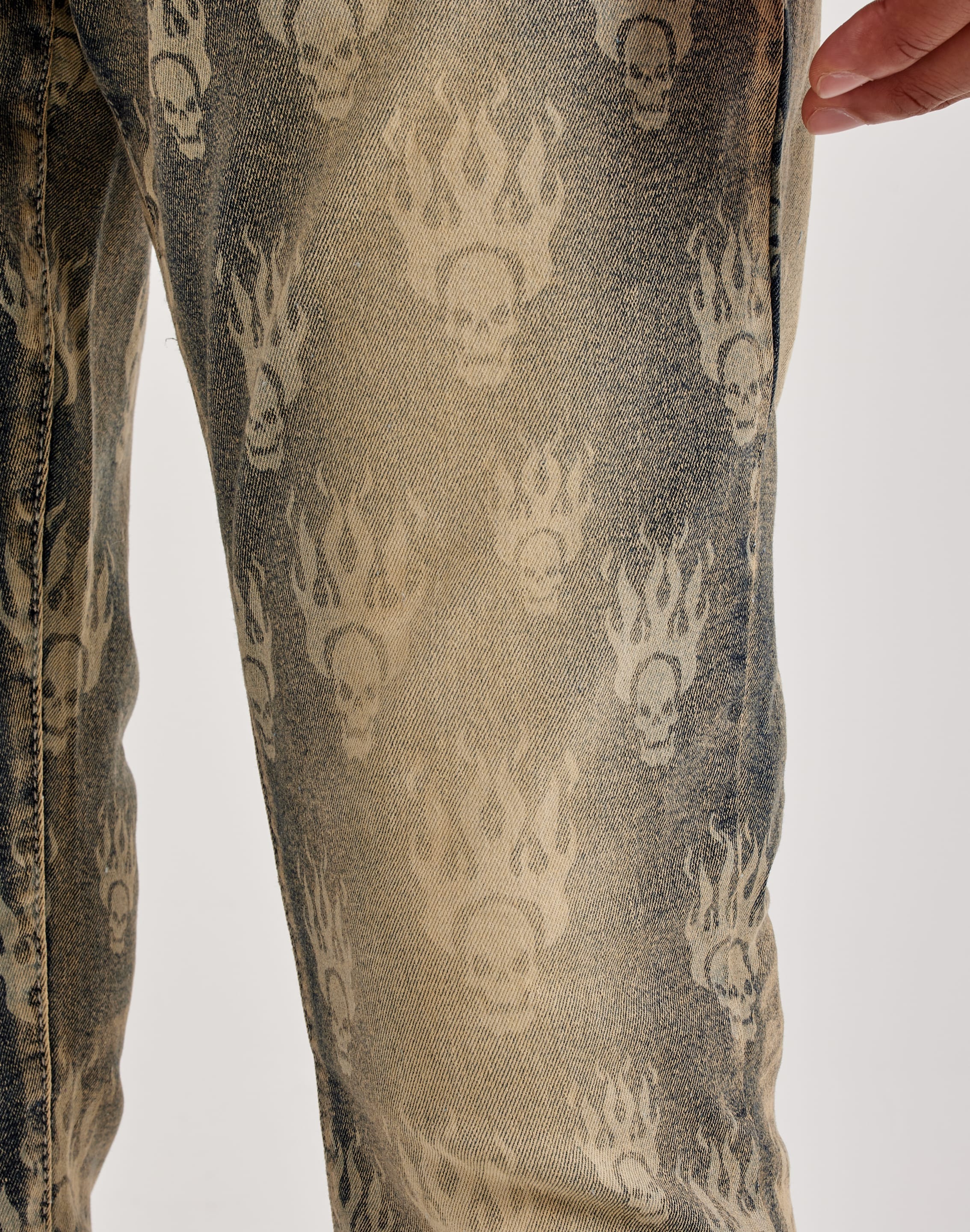 Kloud 9 Skull Flame Laser - Print Slim Denim Jeans