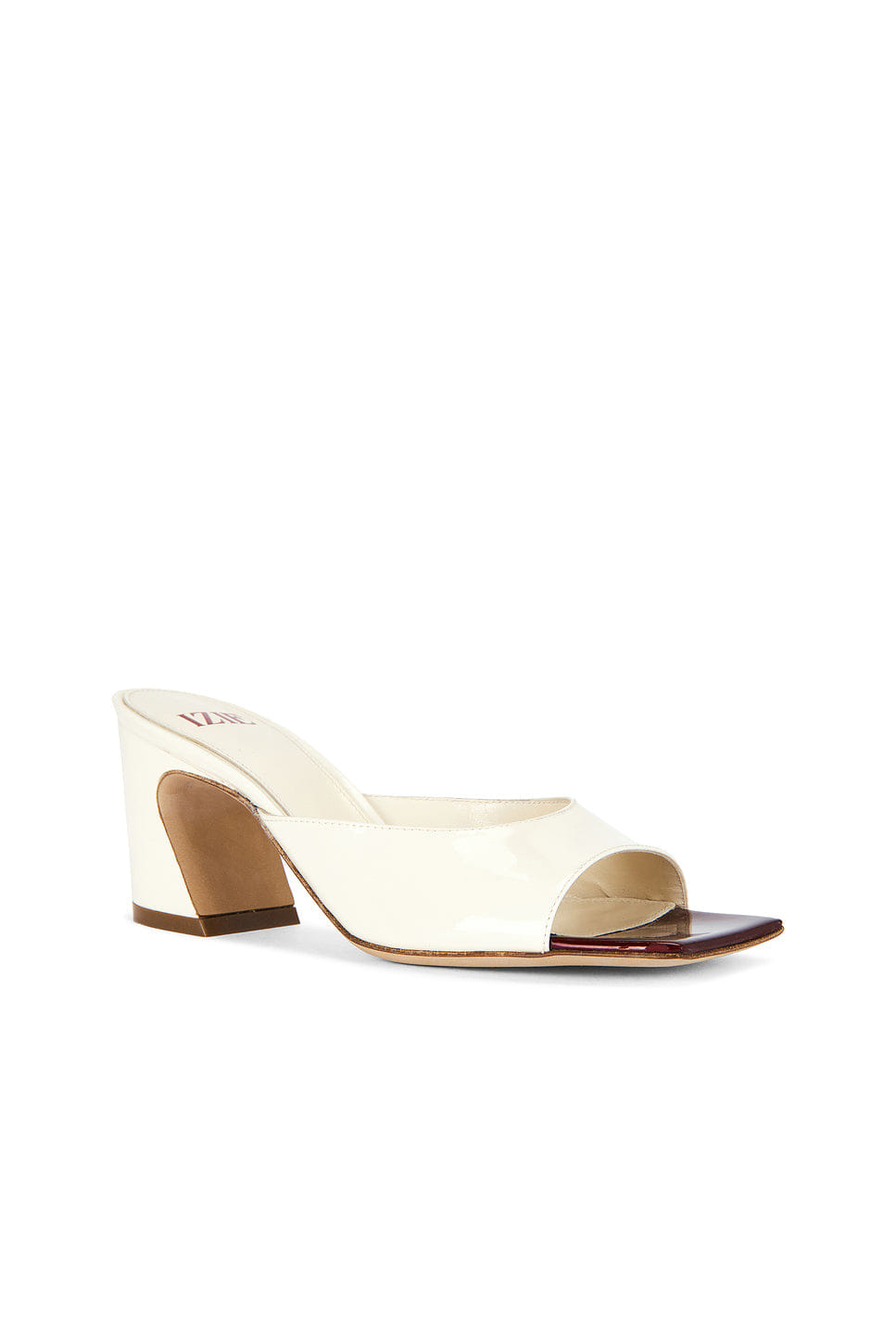 IZIE Chester Mule