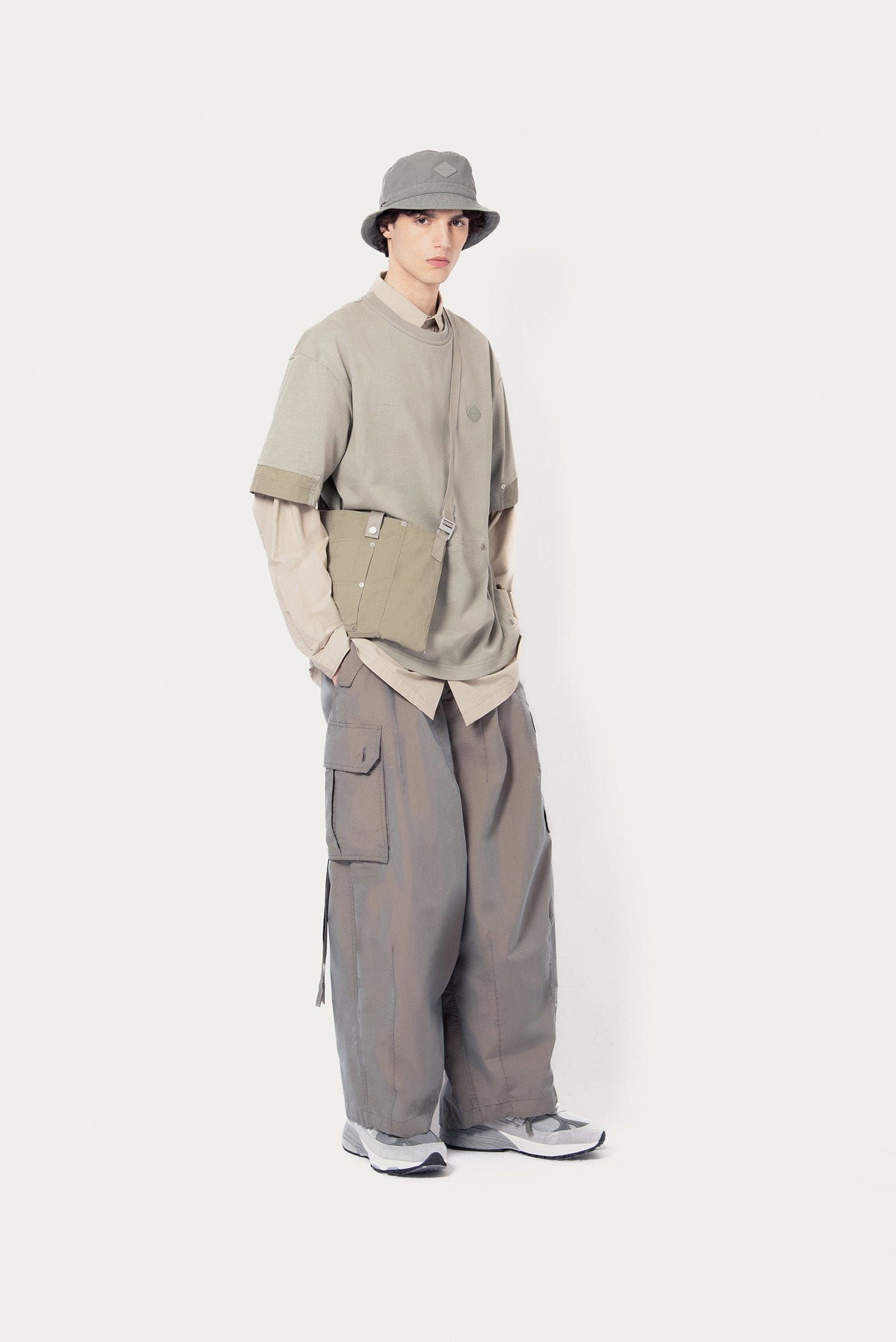 Spoonyard UNISEX DETACHABLE LAYER T-Shirt