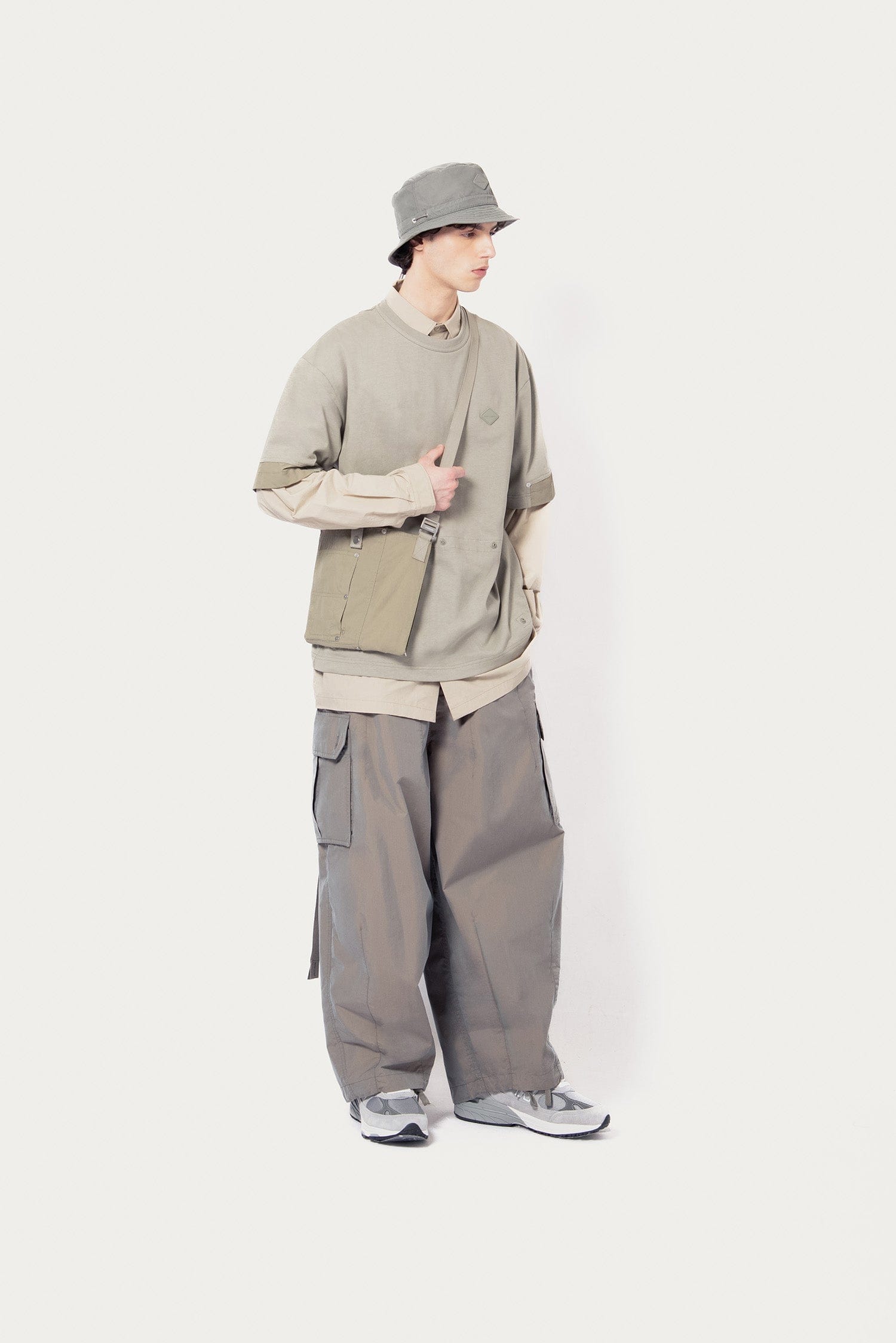 Spoonyard UNISEX DETACHABLE LAYER T-Shirt