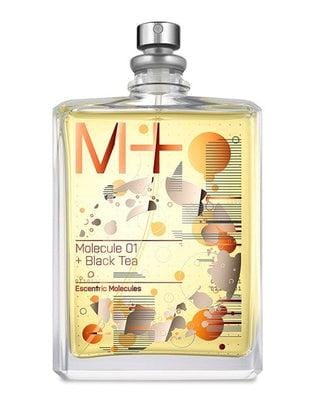 Escentric Molecules Molecule 01 + Black Tea