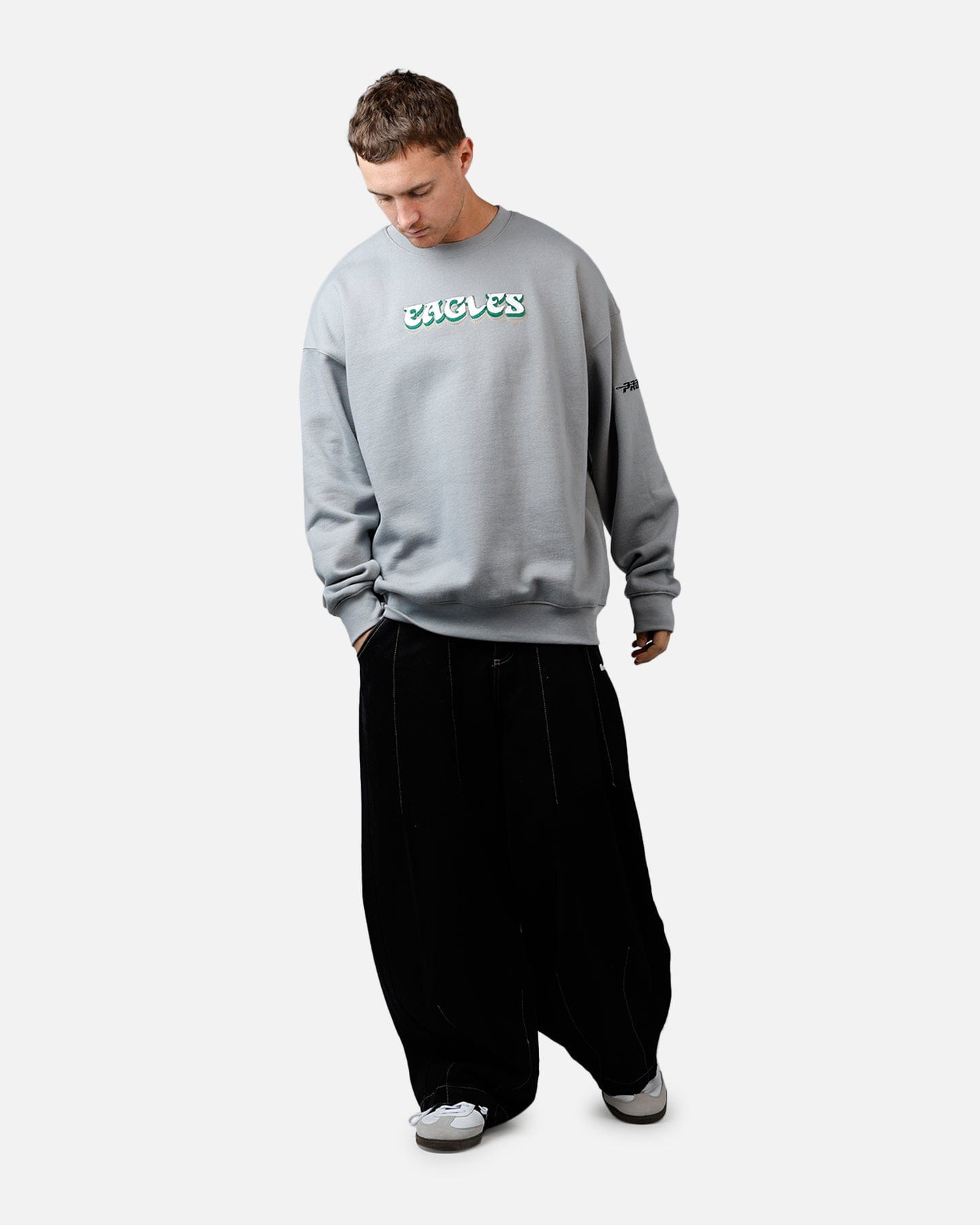 PRO Standard Philadelphia Eagles Kickoff Crewneck Grey