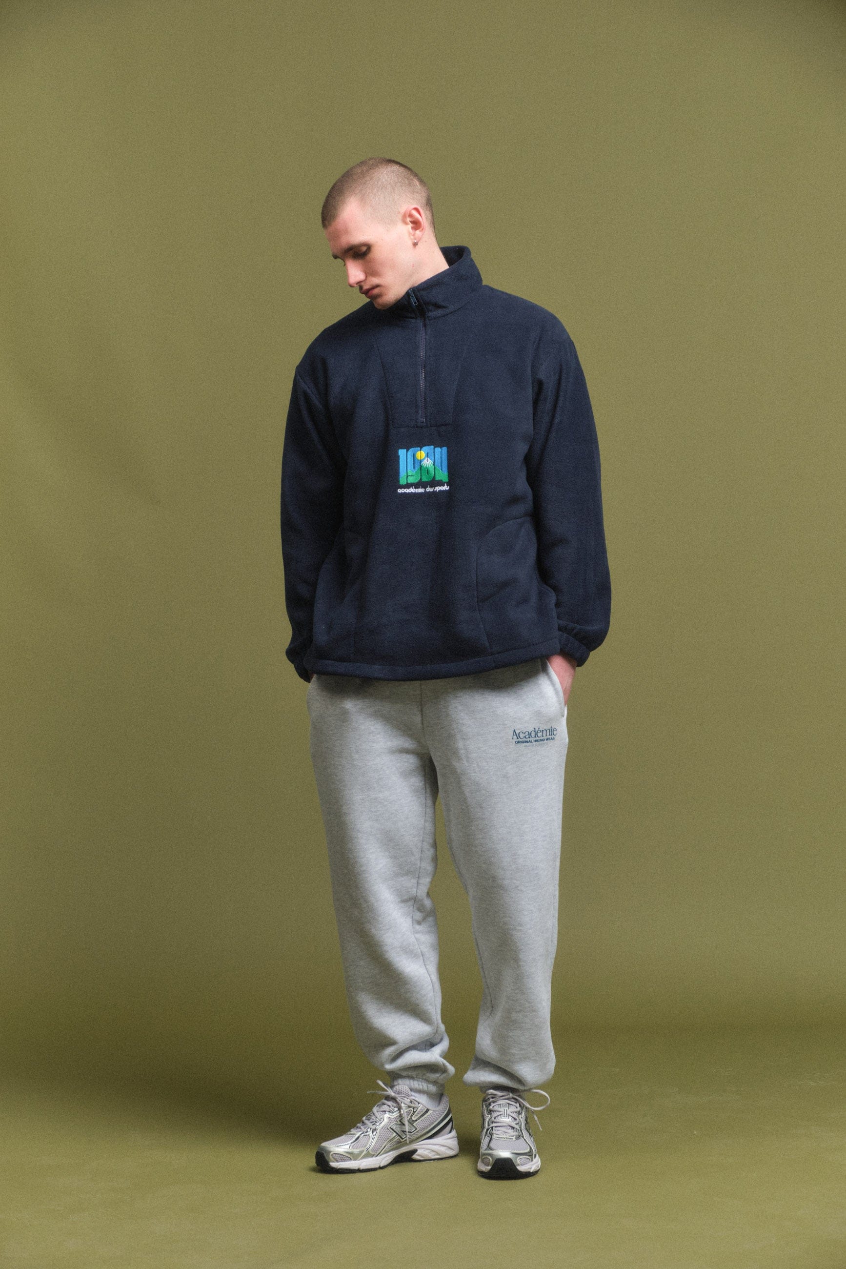 Vice 84 Retro Mountains Embroidered 1/4 Zip Fleece - Navy