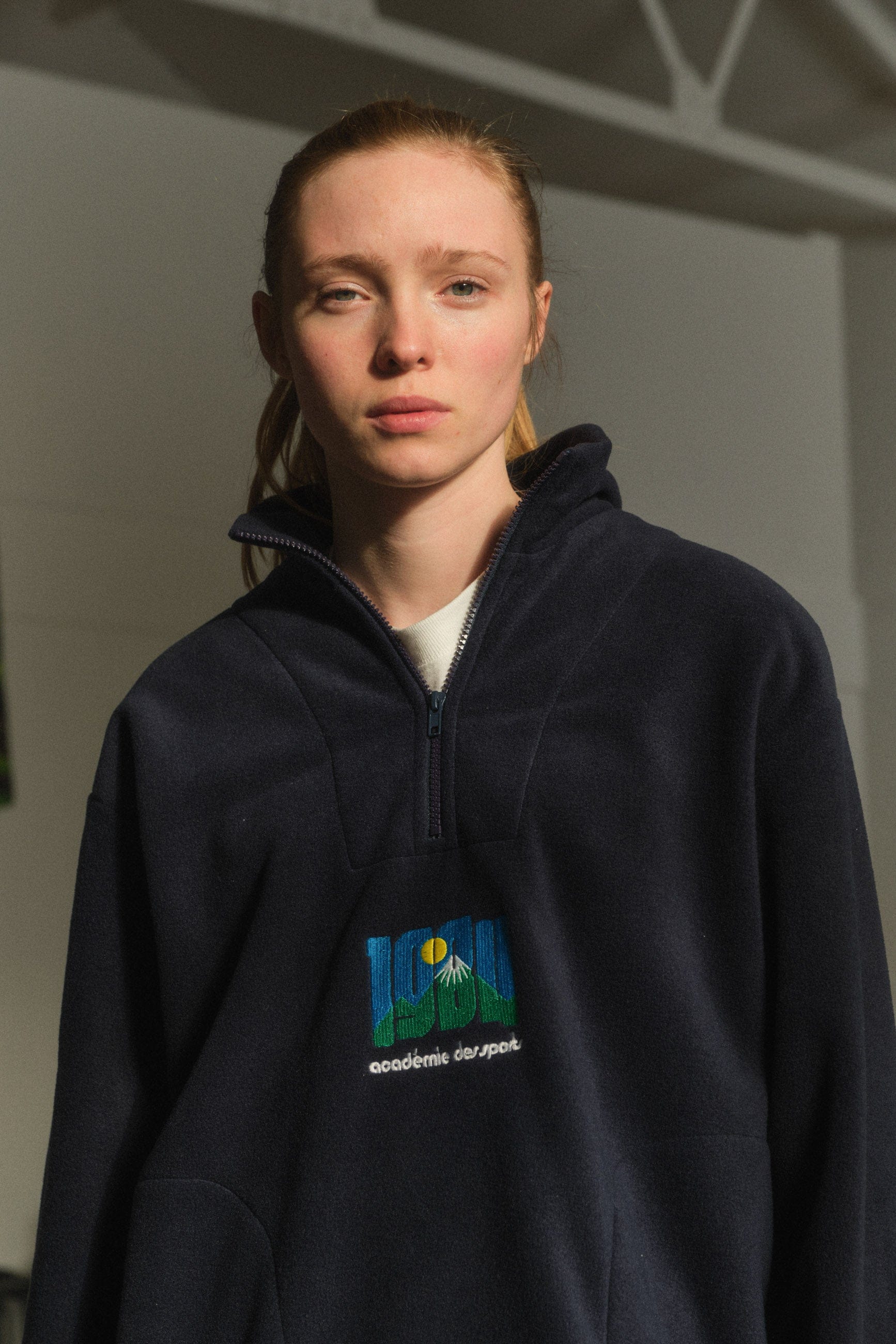Vice 84 Retro Mountains Embroidered 1/4 Zip Fleece - Navy