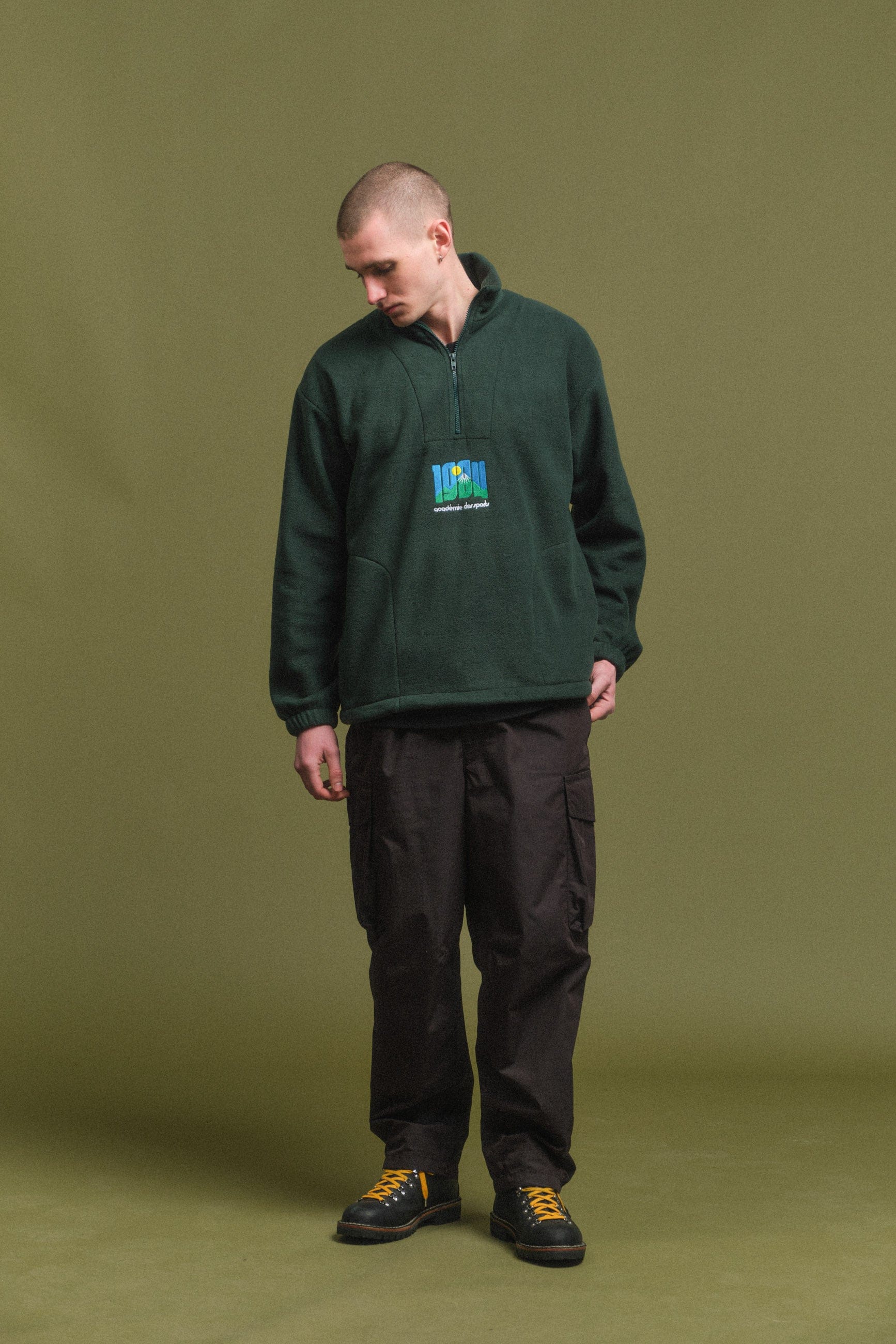 Vice 84 Retro Mountains Embroidered 1/4 Zip Fleece - Forest Green