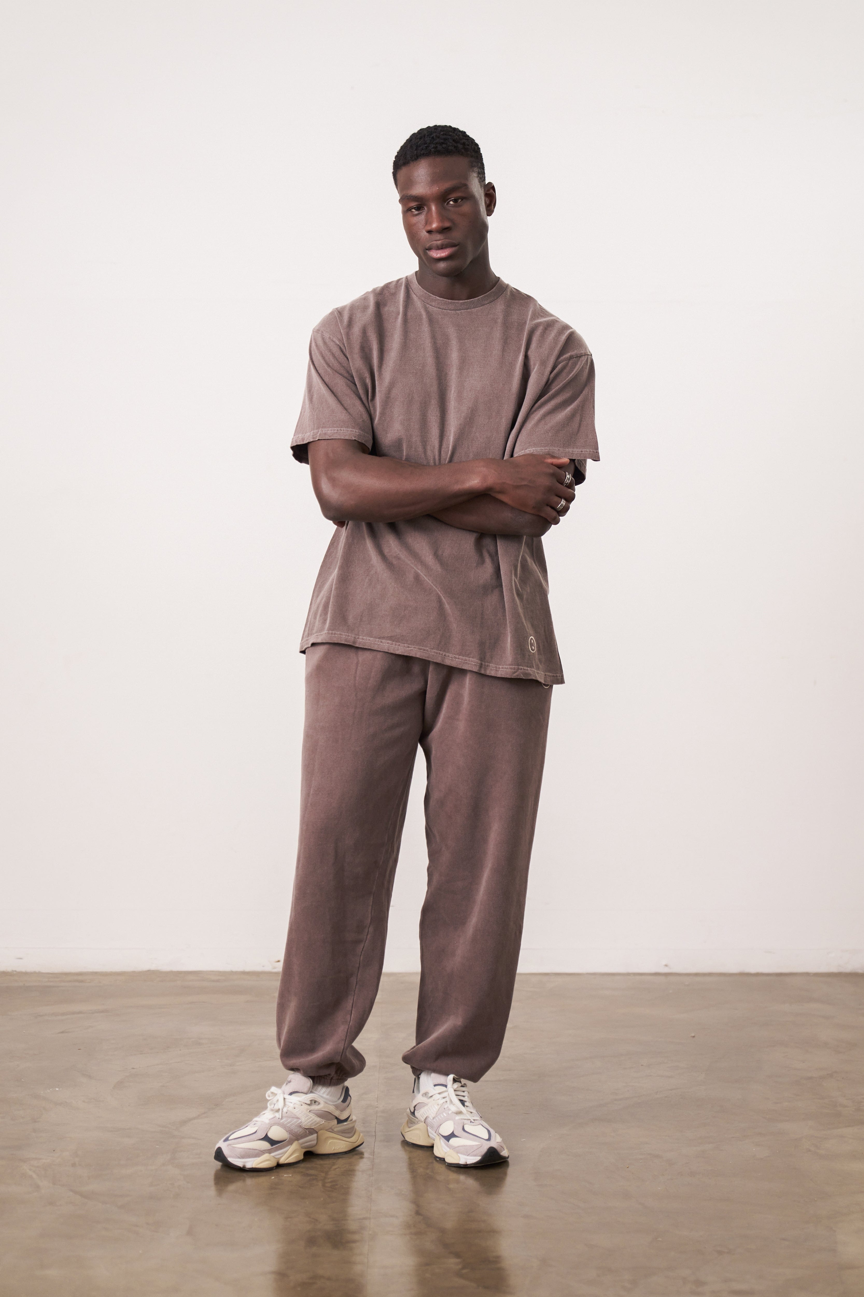 UN:IK Essentials Essentials Vintage Washed T-Shirt - Cocoa