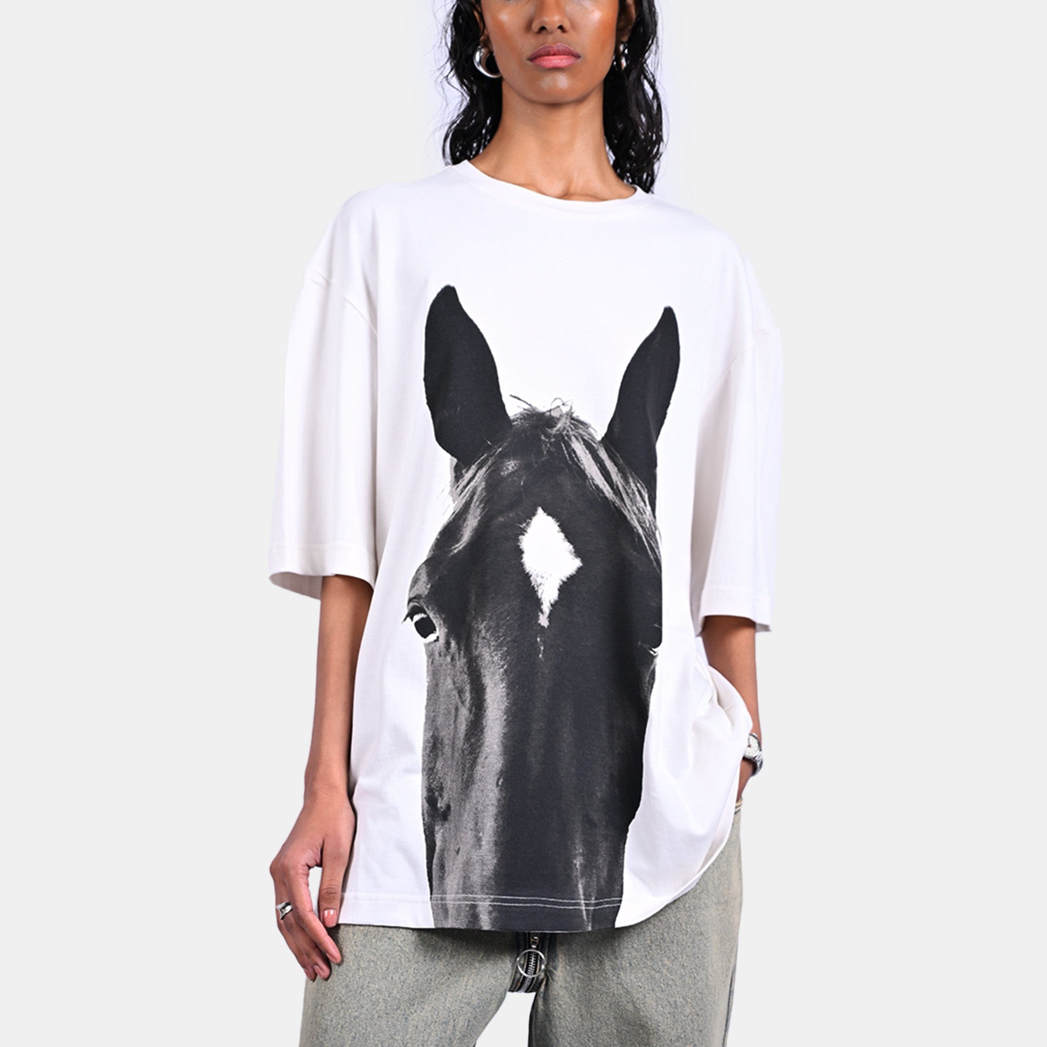 WHITE* Horse t - shirt - White