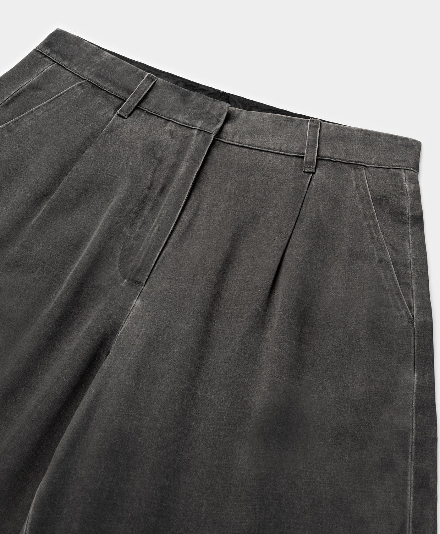 Daily Paper Black Oyster Satin Washed Short