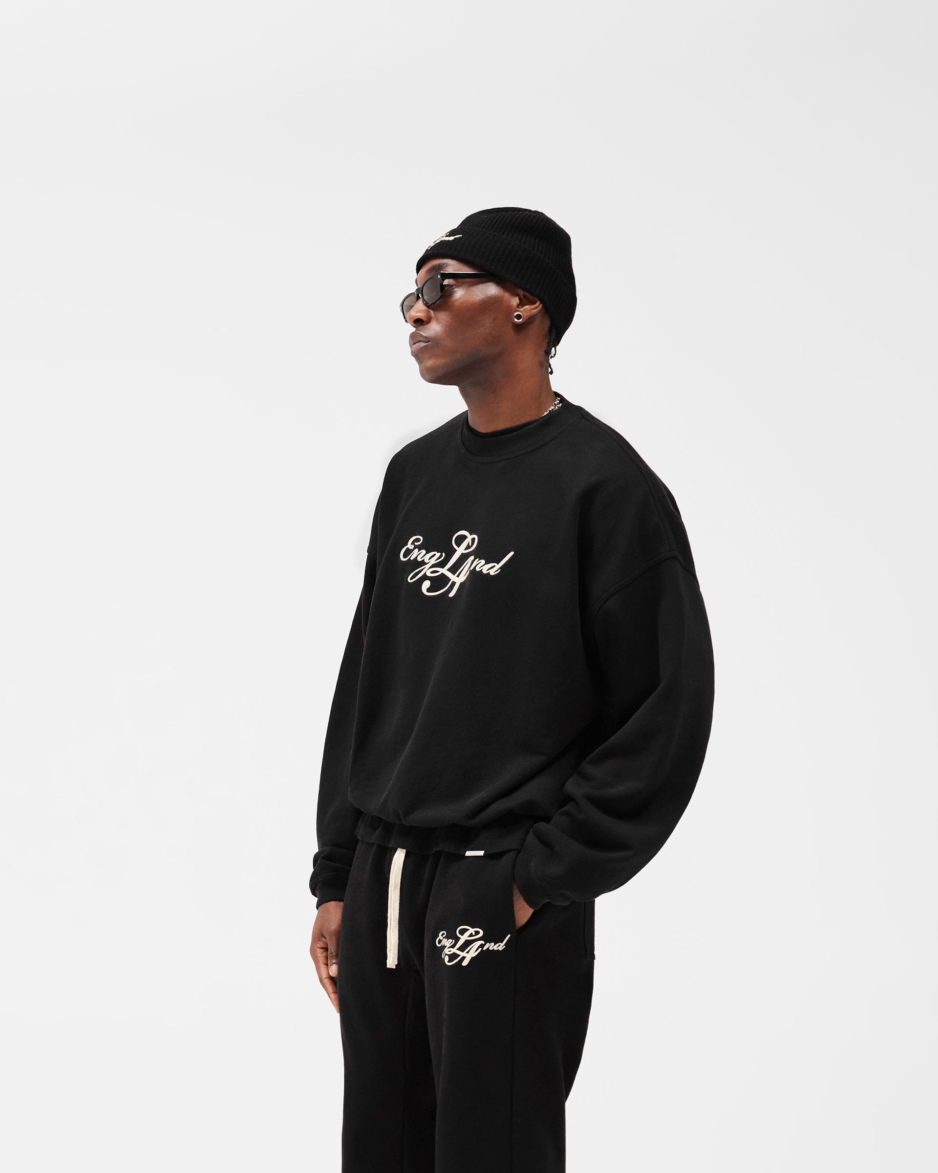 England Sweater - Jet Black