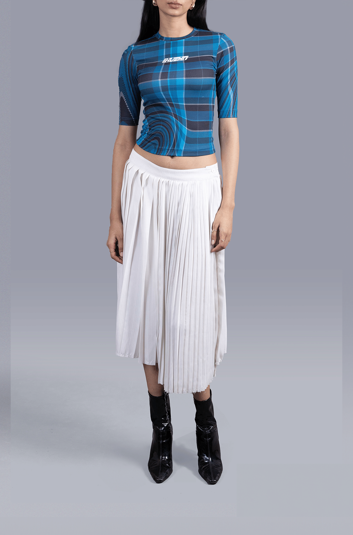 Blue Women's fitted t - shirt in madras checks pattern (Blue)