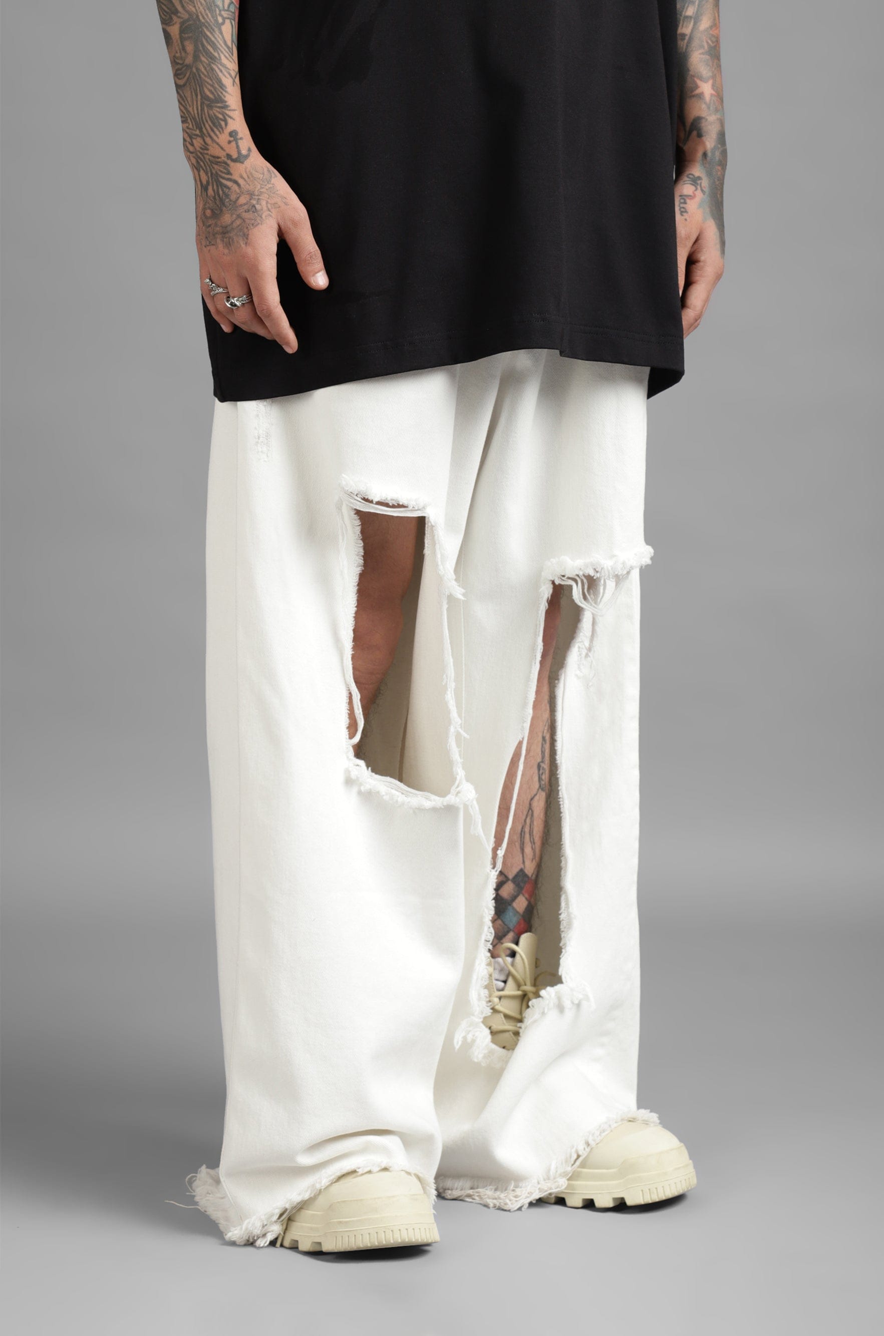 WHITE* SuperHUEMN Keyhole Denim (White)
