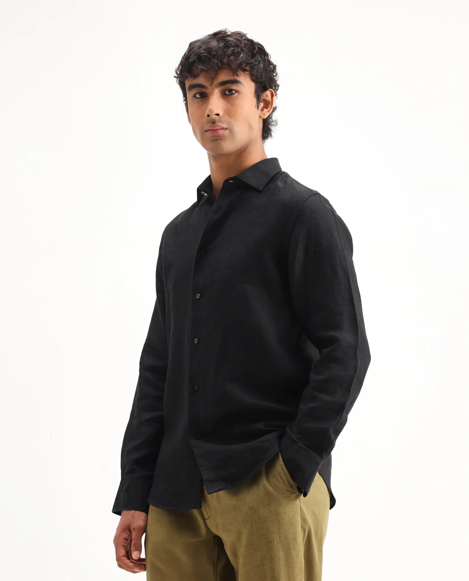 RARE Rabbit Men's Mavi Black Linen Plain Regular Fit Full Sleeve Collared Shirt