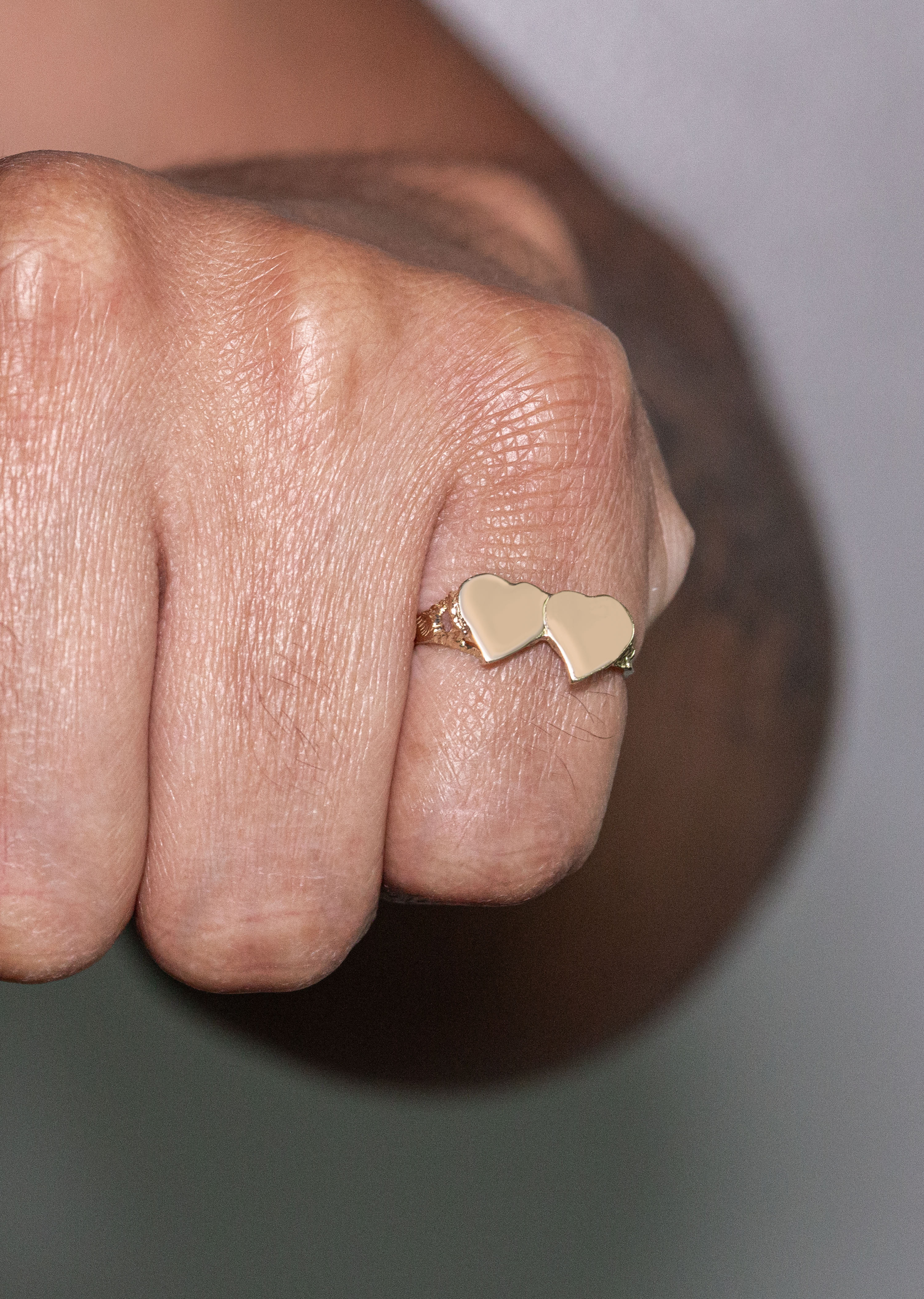 Manufacturer 1 Mens Hearts Signet Ring - 10K Gold | 2 Grams