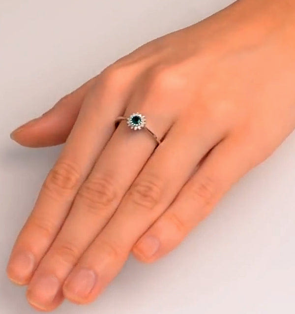 Diamond Emerald 3.5 x 3.5 mm And Diamond 18K White Gold Ring