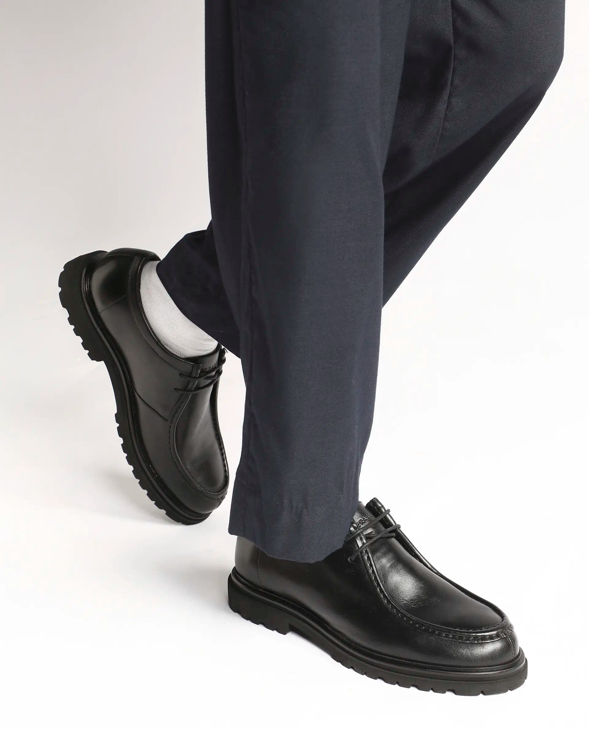 RAREZ Rare Rabbit Men Torhill Black Lace - Up Shoe