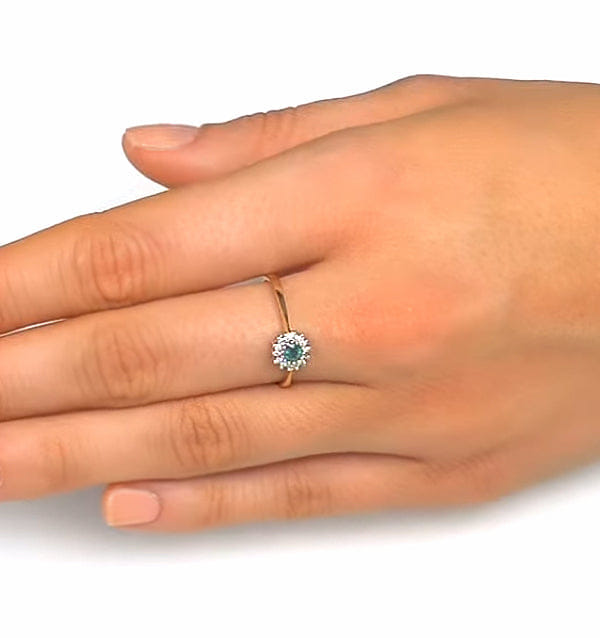 Diamond Emerald 3.5 mm And Diamond 9K Gold Ring