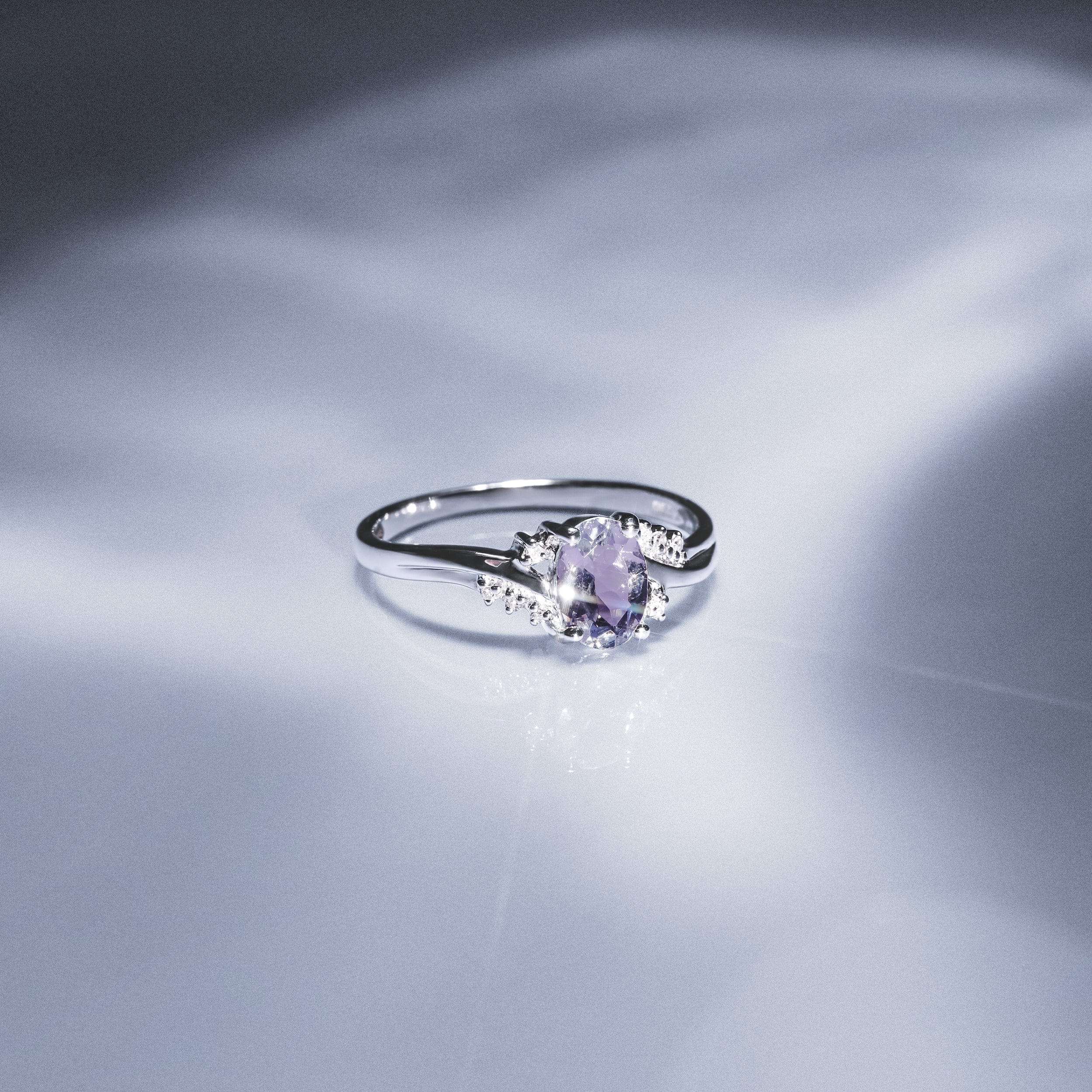 Diamond Amethyst 0.68ct And Diamond 9K White Gold Ring