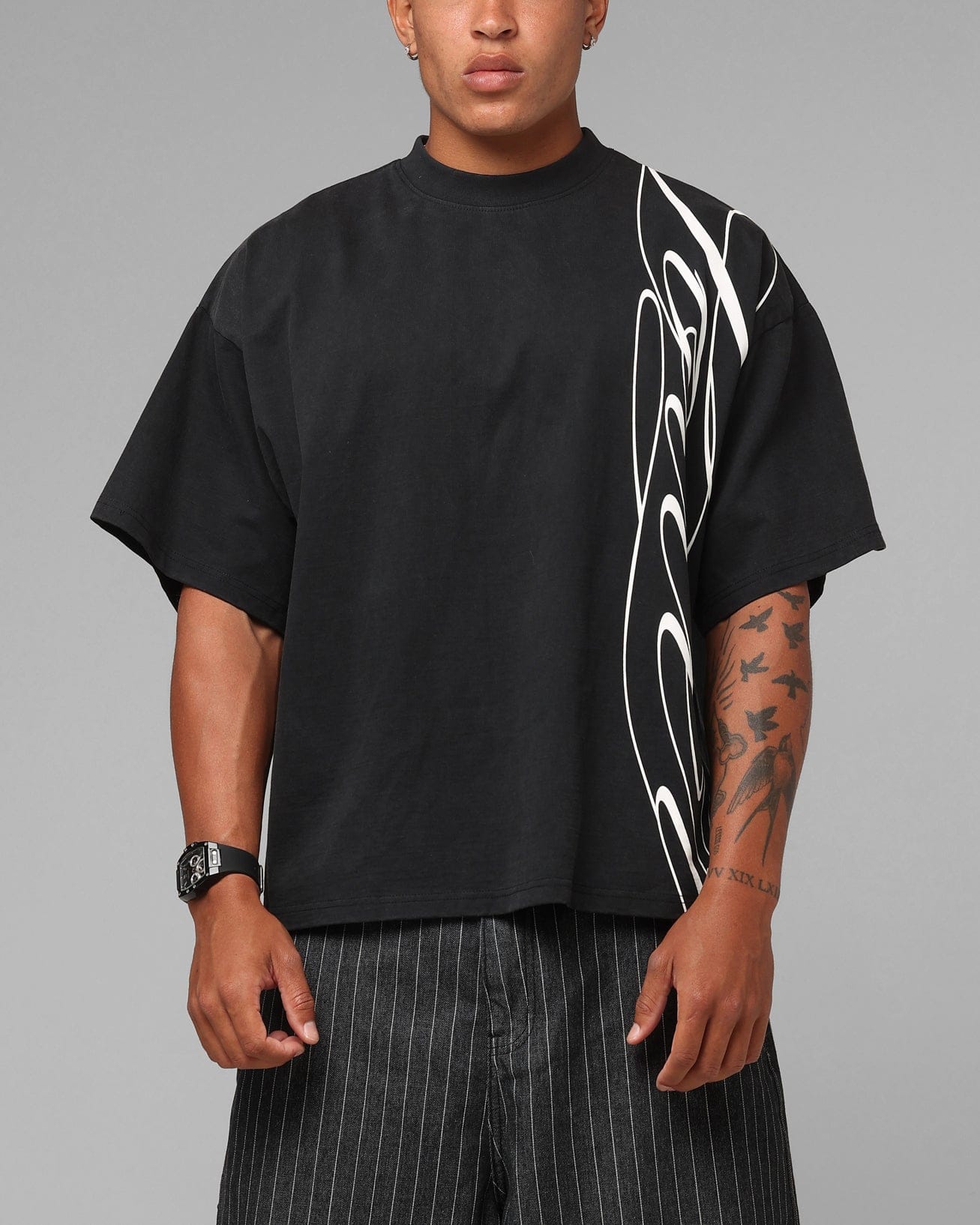 Loiter Script T - Shirt Washed Black
