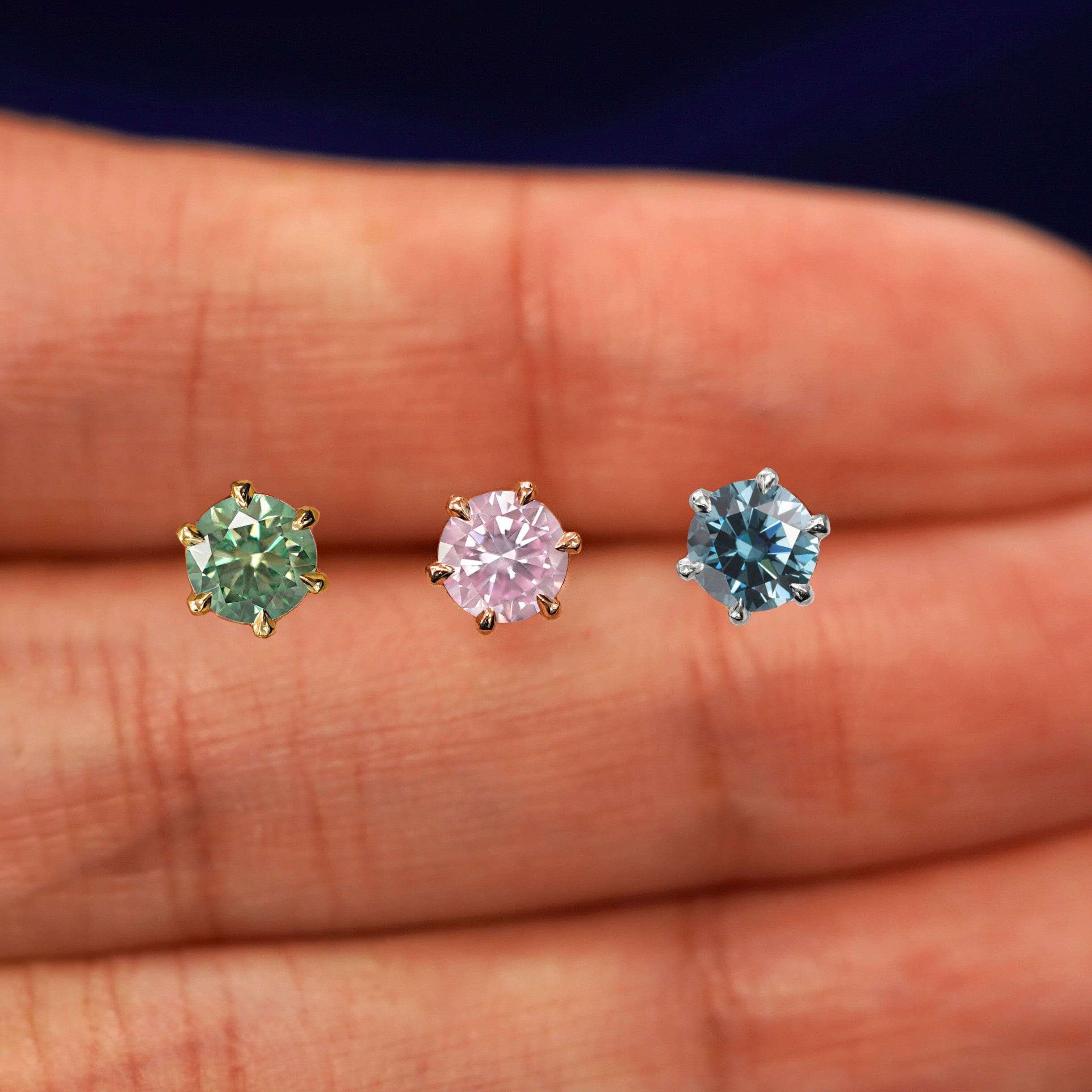 Automic Gold Studio 5 mm Moissanite Earring