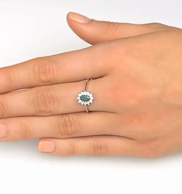 Diamond Emerald 6 x 4 mm And Diamond 18K White Gold Ring FET33 - GY