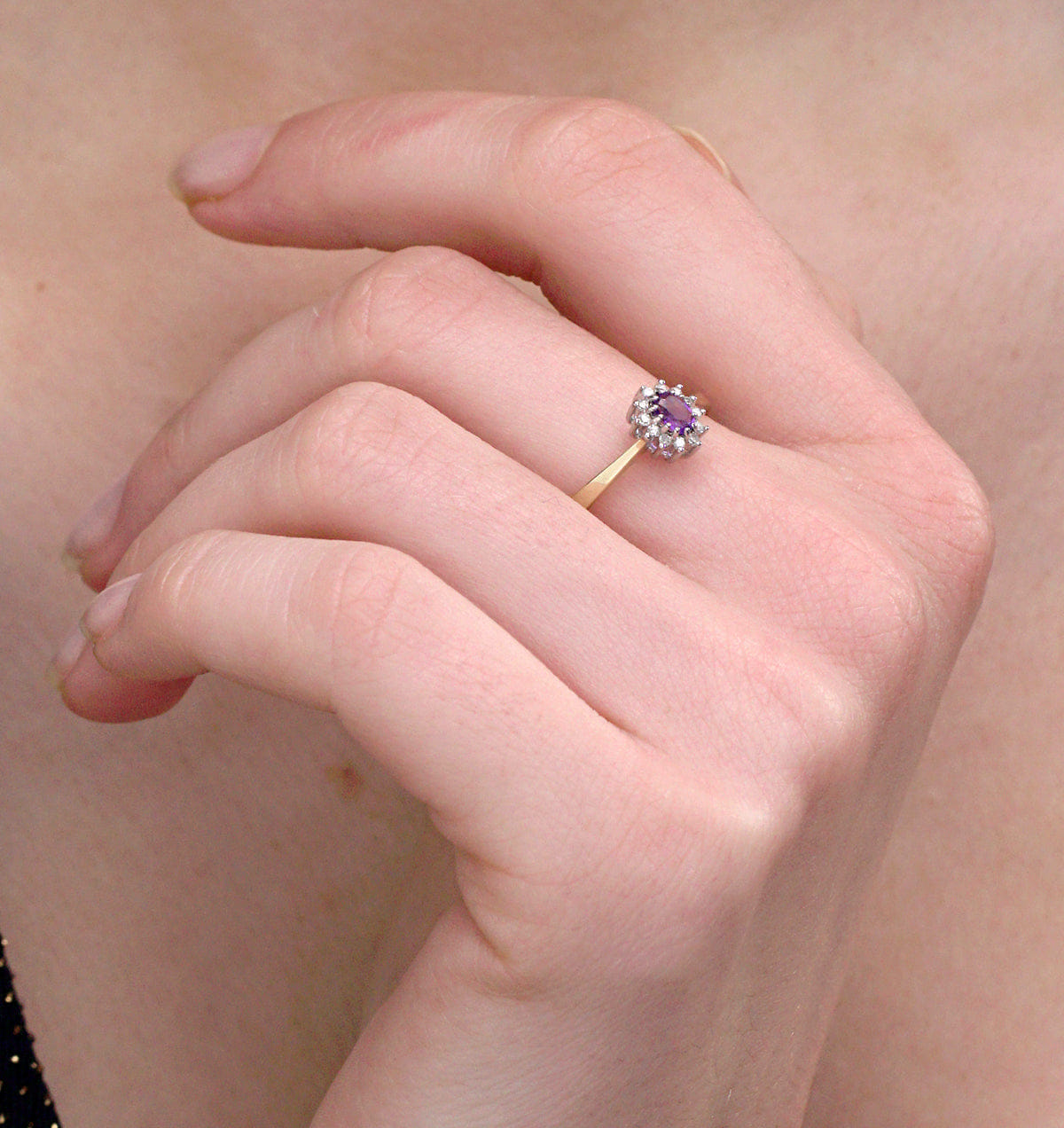 Diamond Amethsyt 0.15ct And Diamond 9K Gold Ring