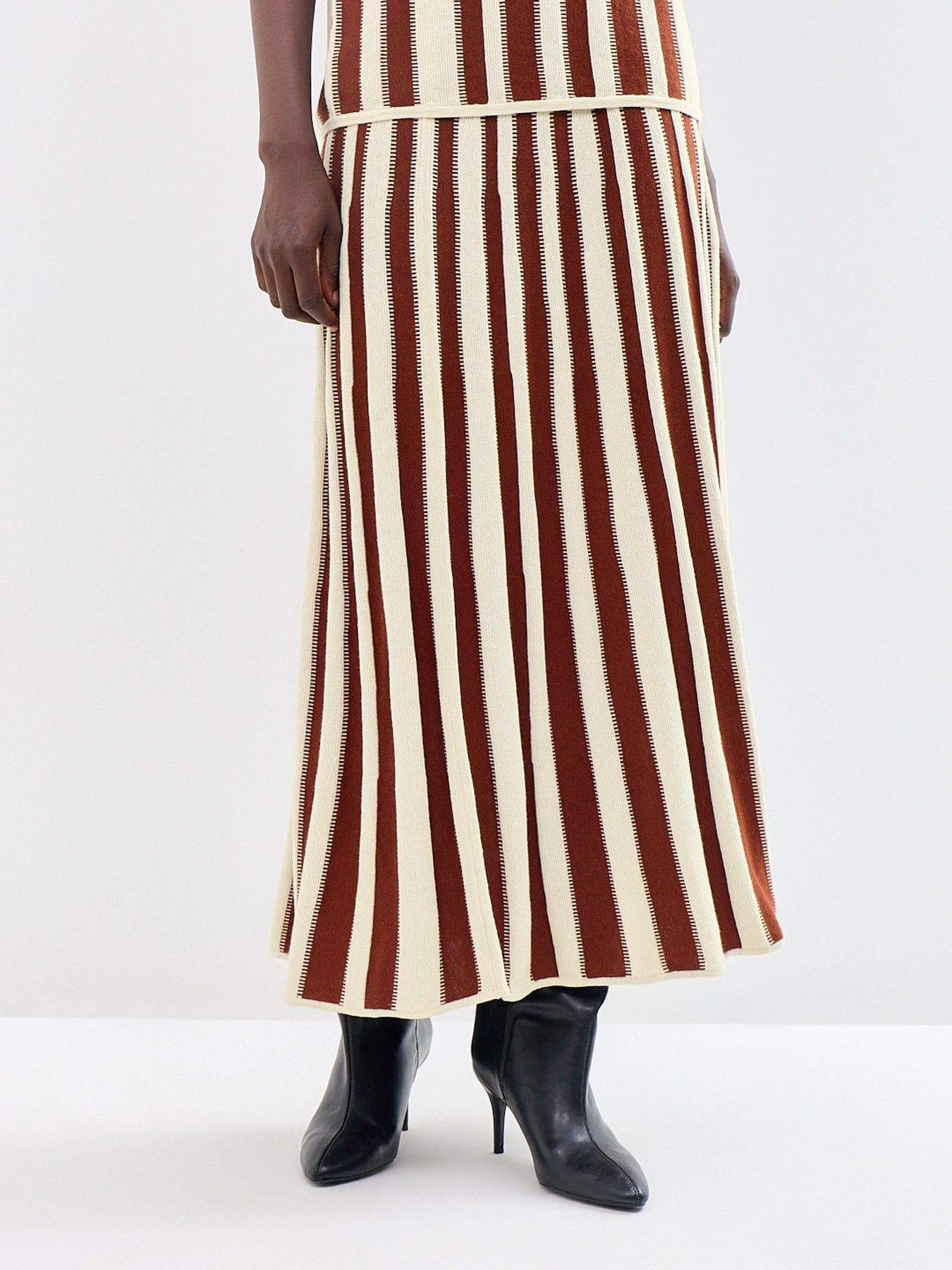 Selected Lina High Waisted Knit Maxi Skirt Multi