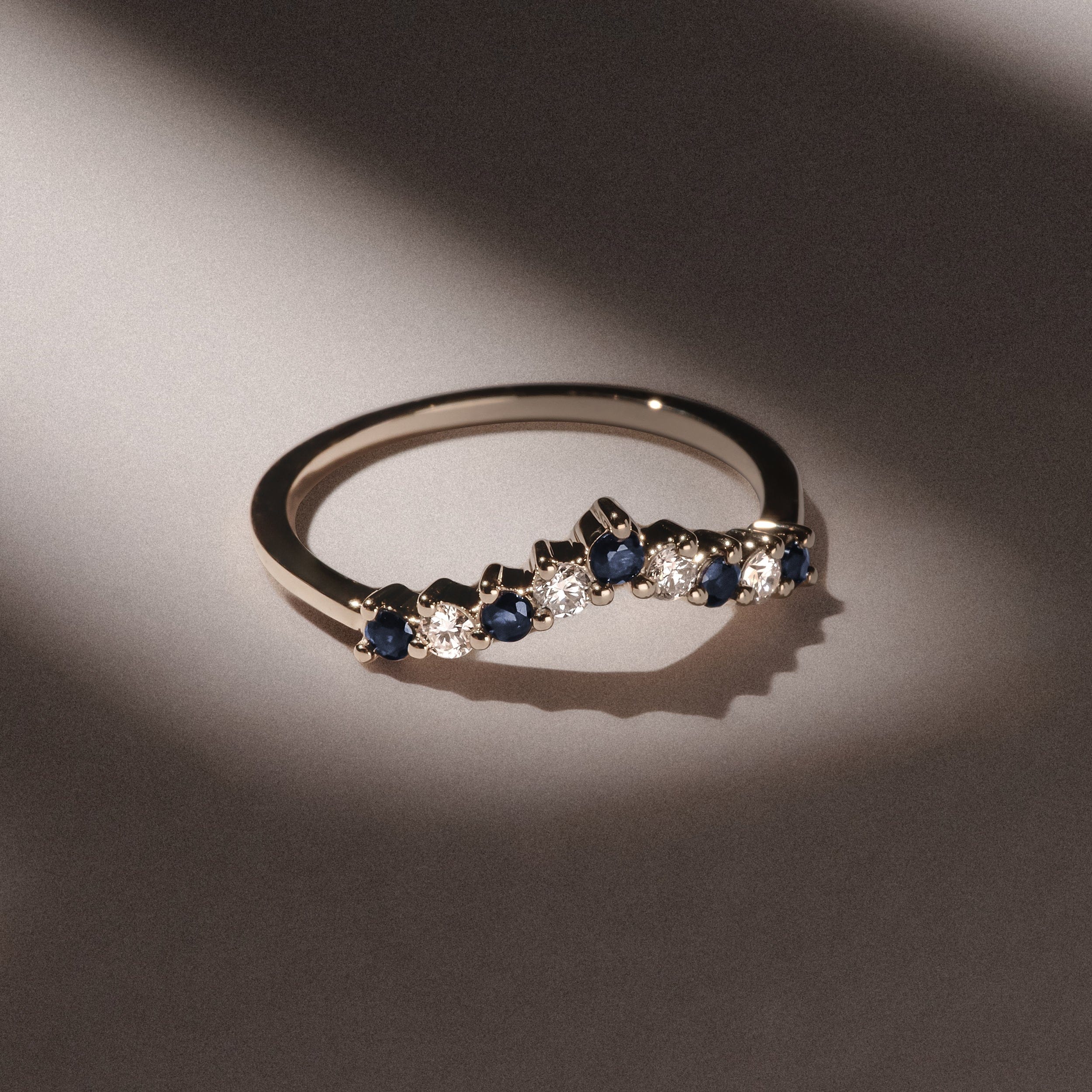 WISHBONE Starlit Sapphire and Lab Diamond Wishbone Ring in 9K Yellow Gold
